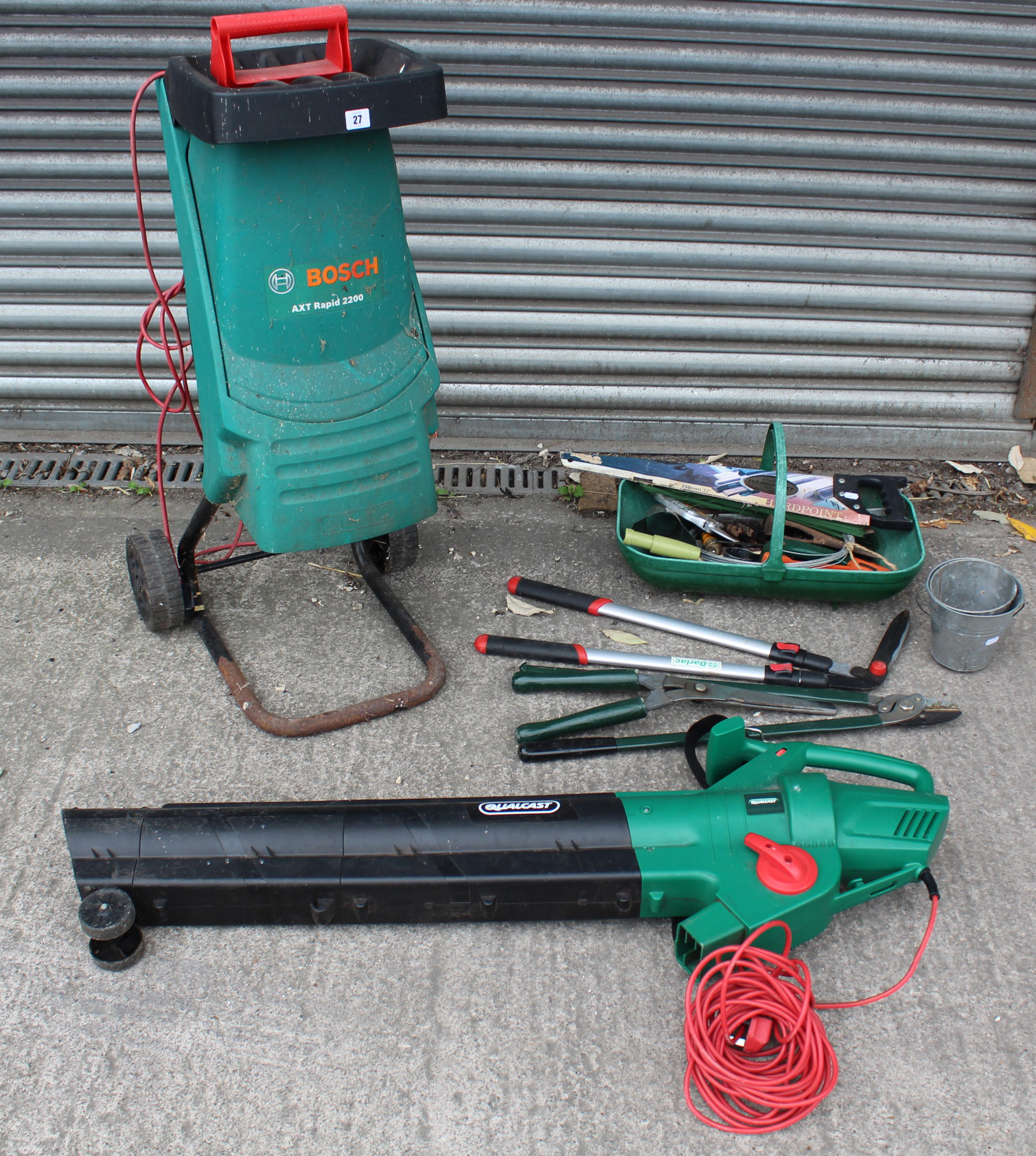 A Bosch “AXT Rapid 2200” garden shredder; a Qualcast leaf blower, both w.o.; & various hand