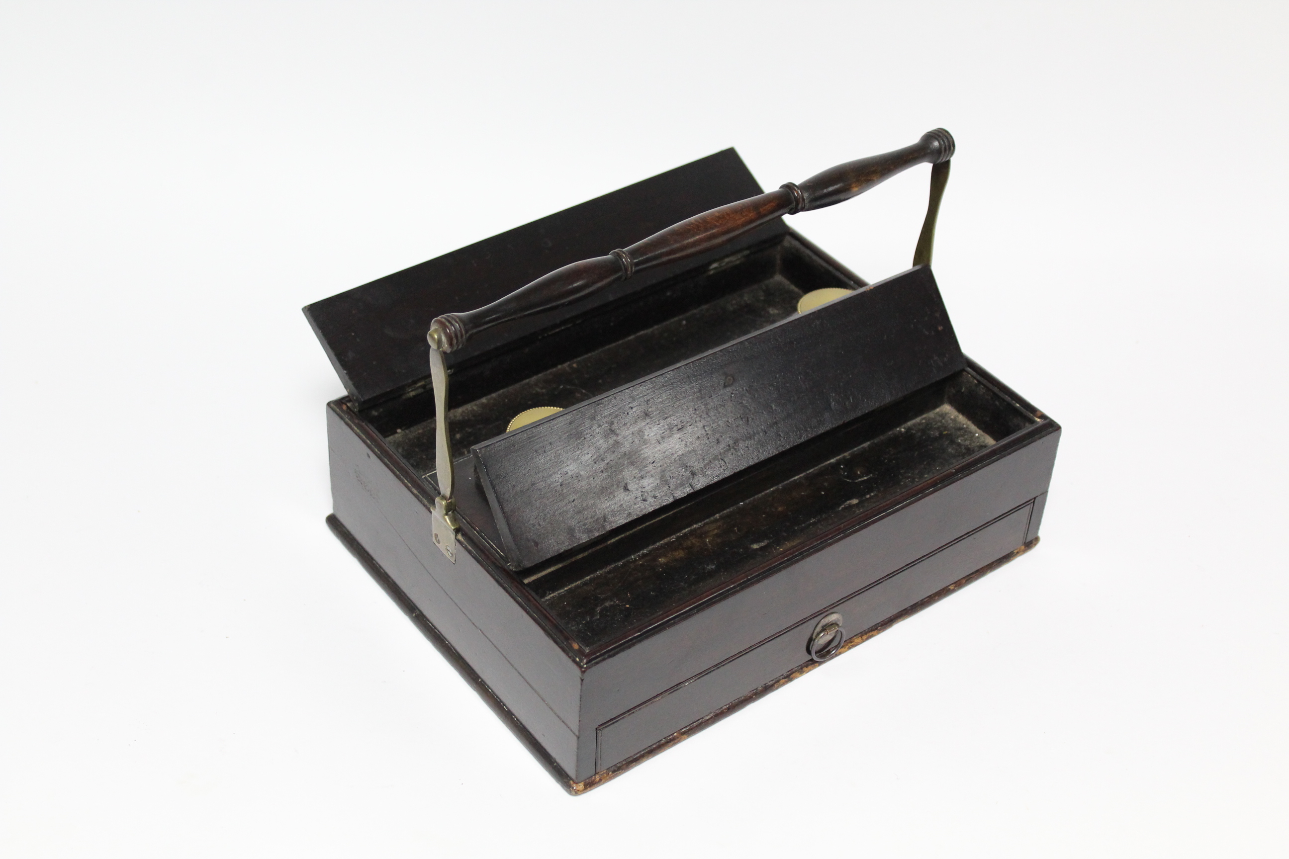 A late 18th-early 19th century mahogany writing box, fitted pair of glass inkwells with brass - Image 3 of 5