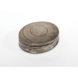 A 19th century Dutch .833 standard oval snuff box, with hinged lid & engine-turned decoration, 2”
