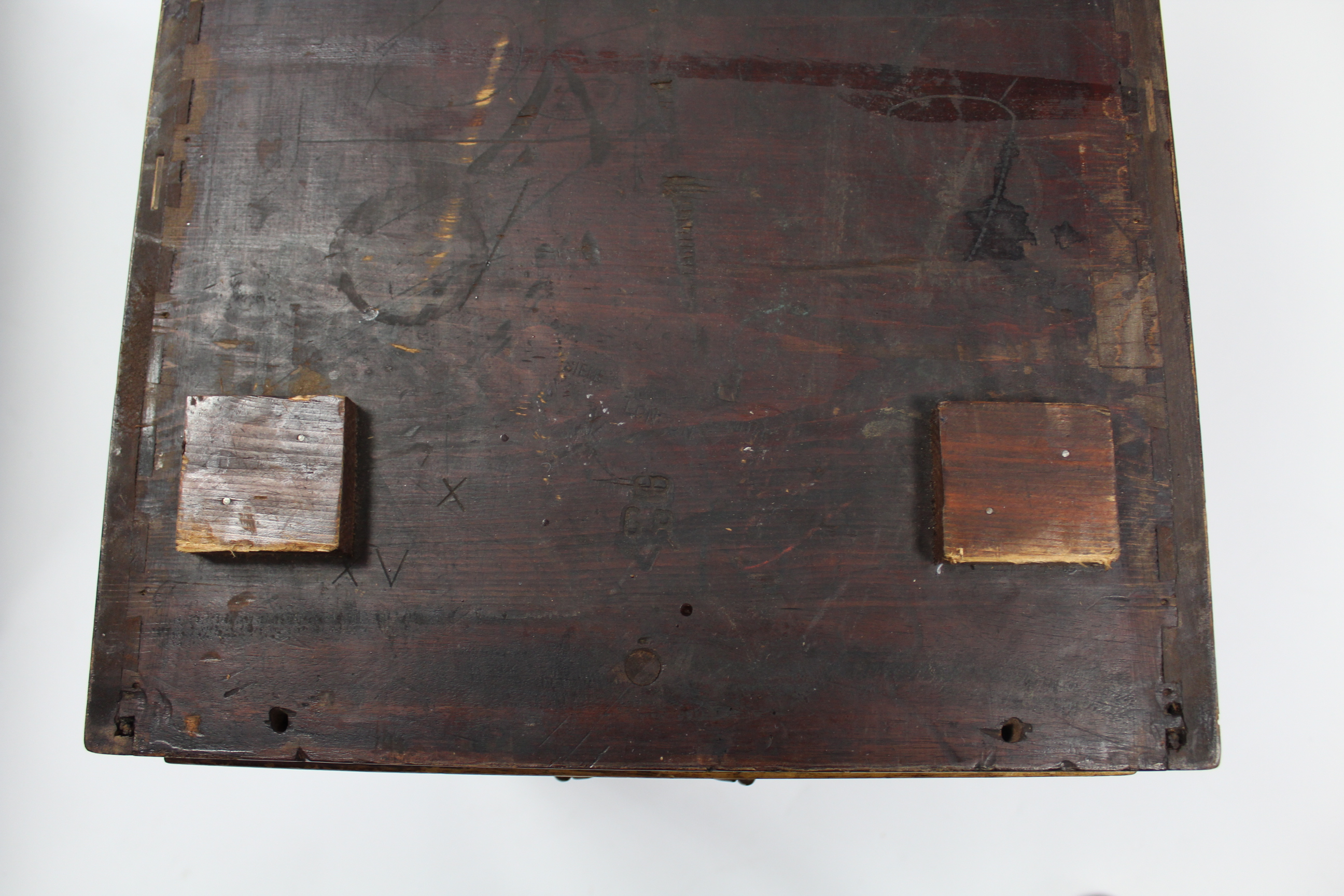 A George V mahogany pedestal desk with crimson tooled leather top, fitted nine drawers with brass - Image 8 of 10