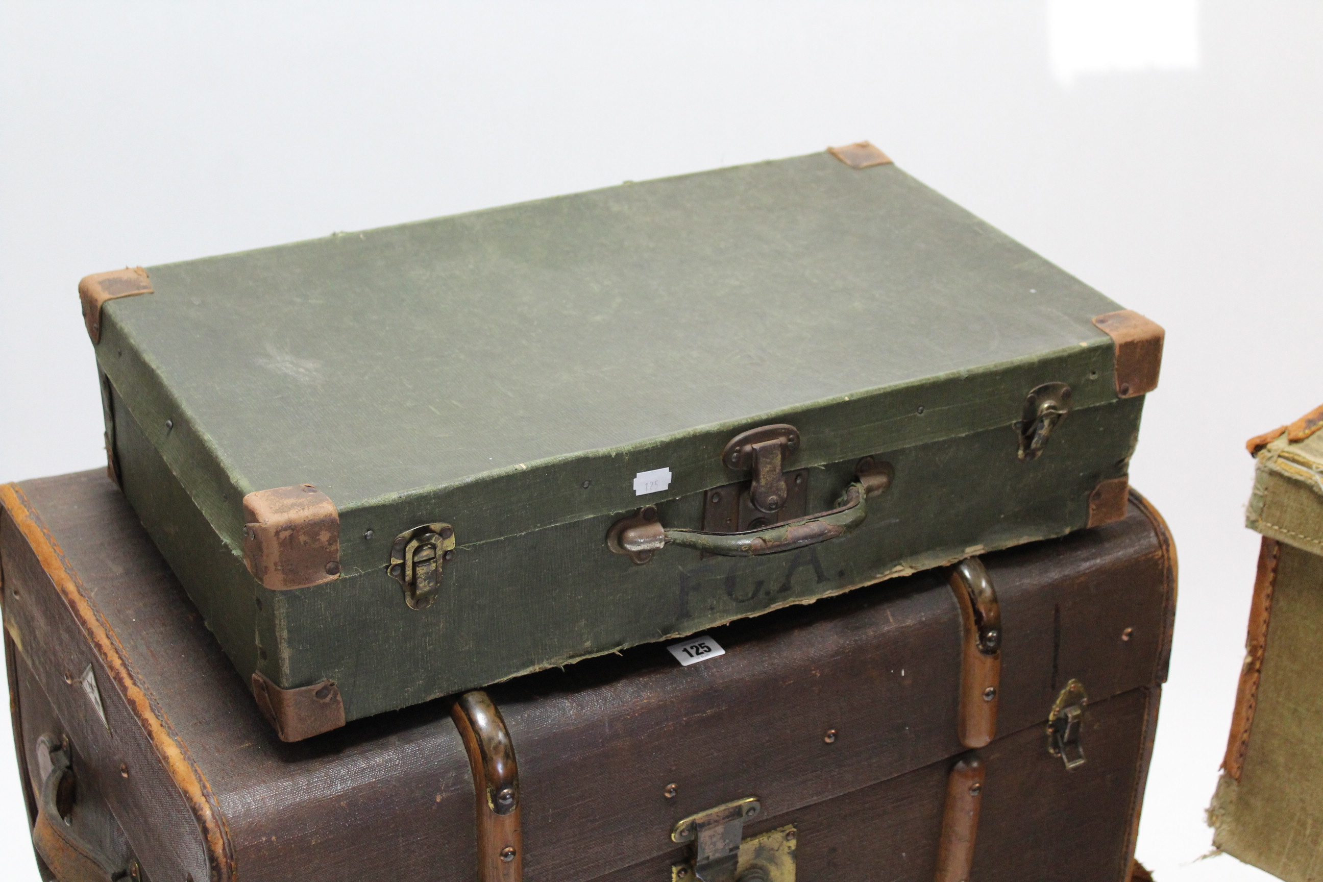 Seven various travelling trunks & suitcases. - Image 10 of 11