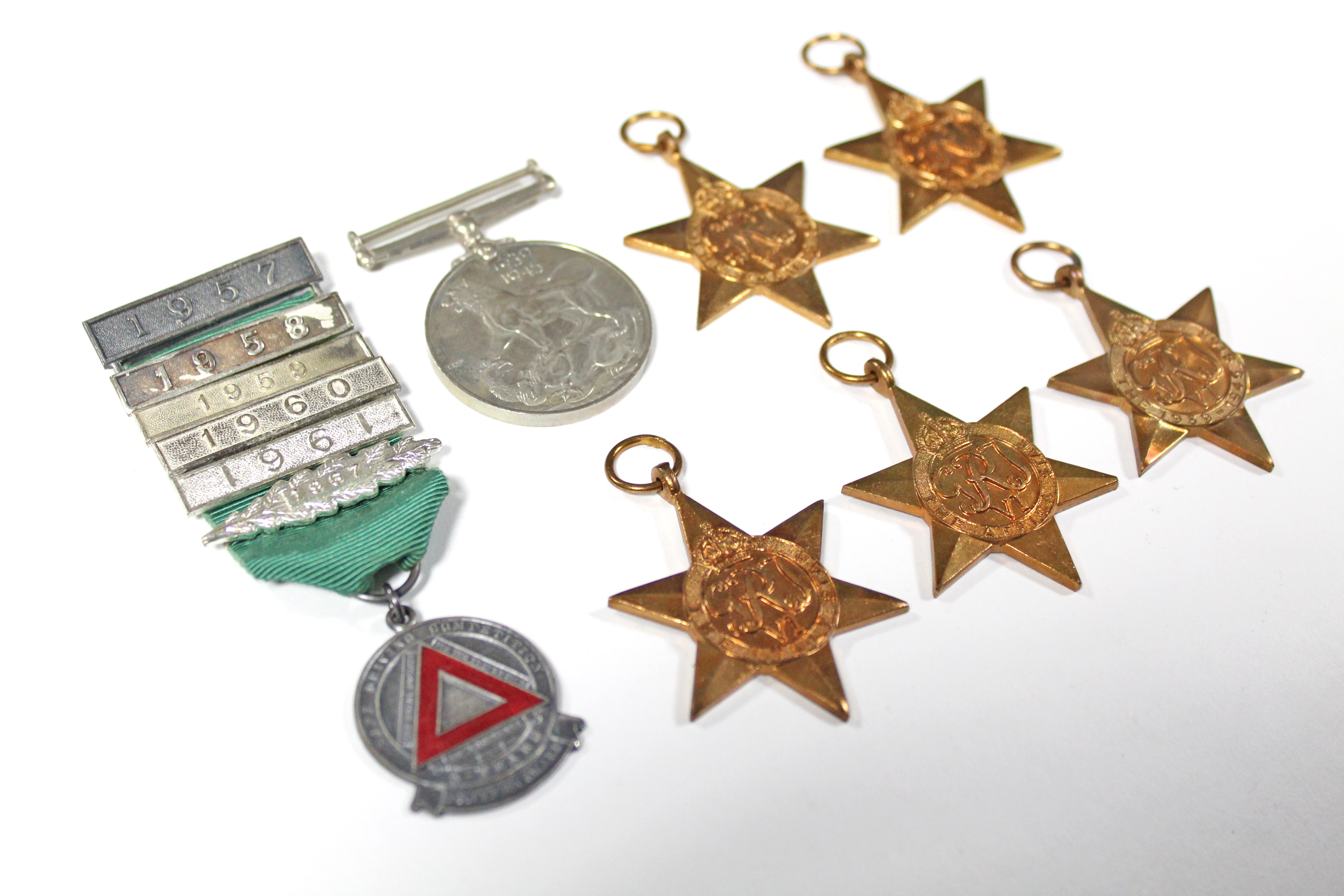 A group of six WWII medals: 1939-45 Star, Atlantic Star, Africa Star, Pacific Star, Italy Star, & - Image 3 of 3