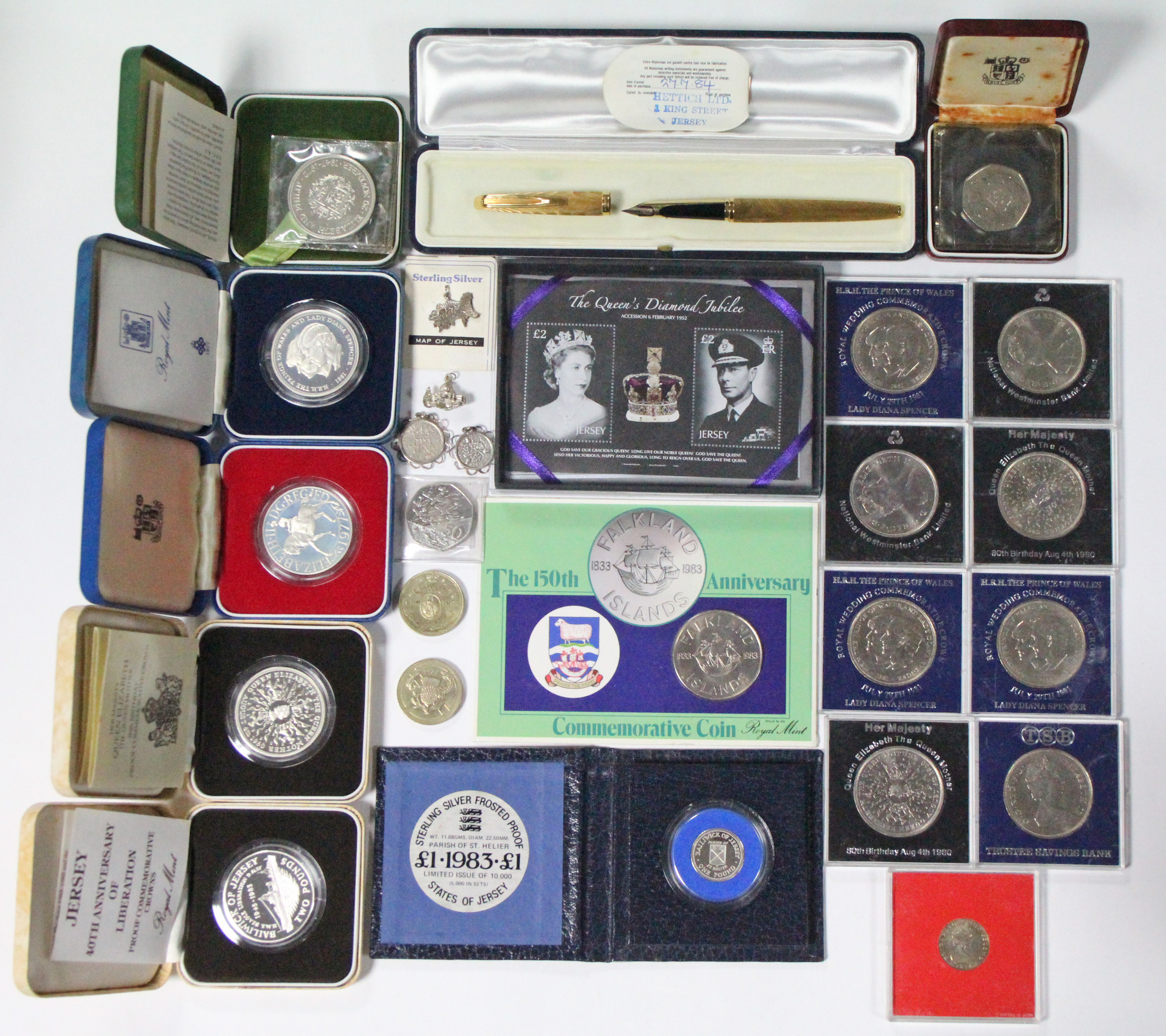 Five modern silver proof commemorative crowns & other coins; various other commemorative crowns &