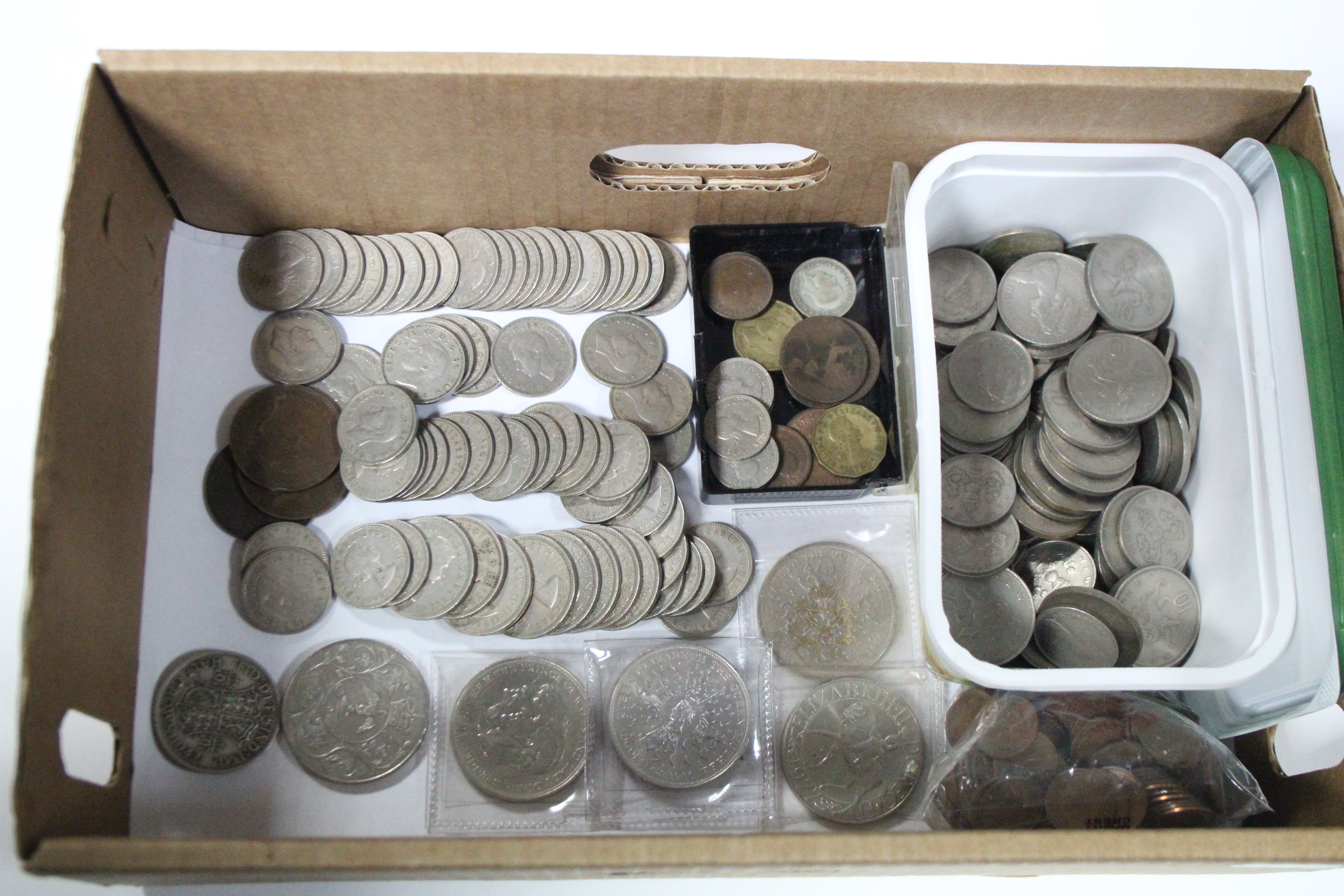 Various British pre-decimal coins (post 1947); commemorative crowns; & a quantity of decimal coins.