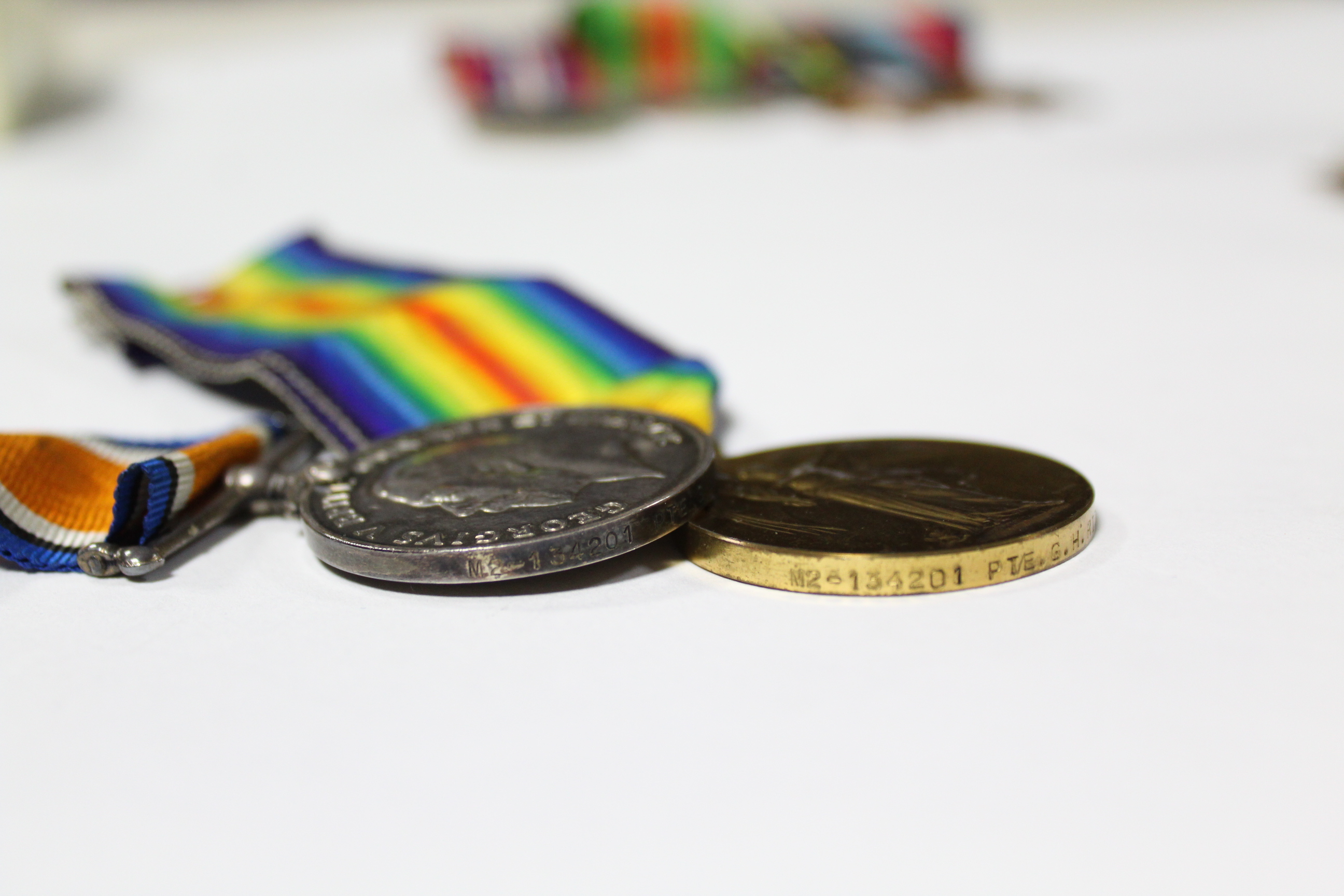 A WWI pair: British War Medal & Victory Medal, awarded to Pte. G. H. Riddle, ASC., mounted for - Image 4 of 6