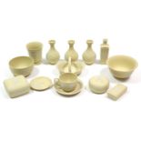 Fourteen items of Wedgwood pale yellow & white jasperware.