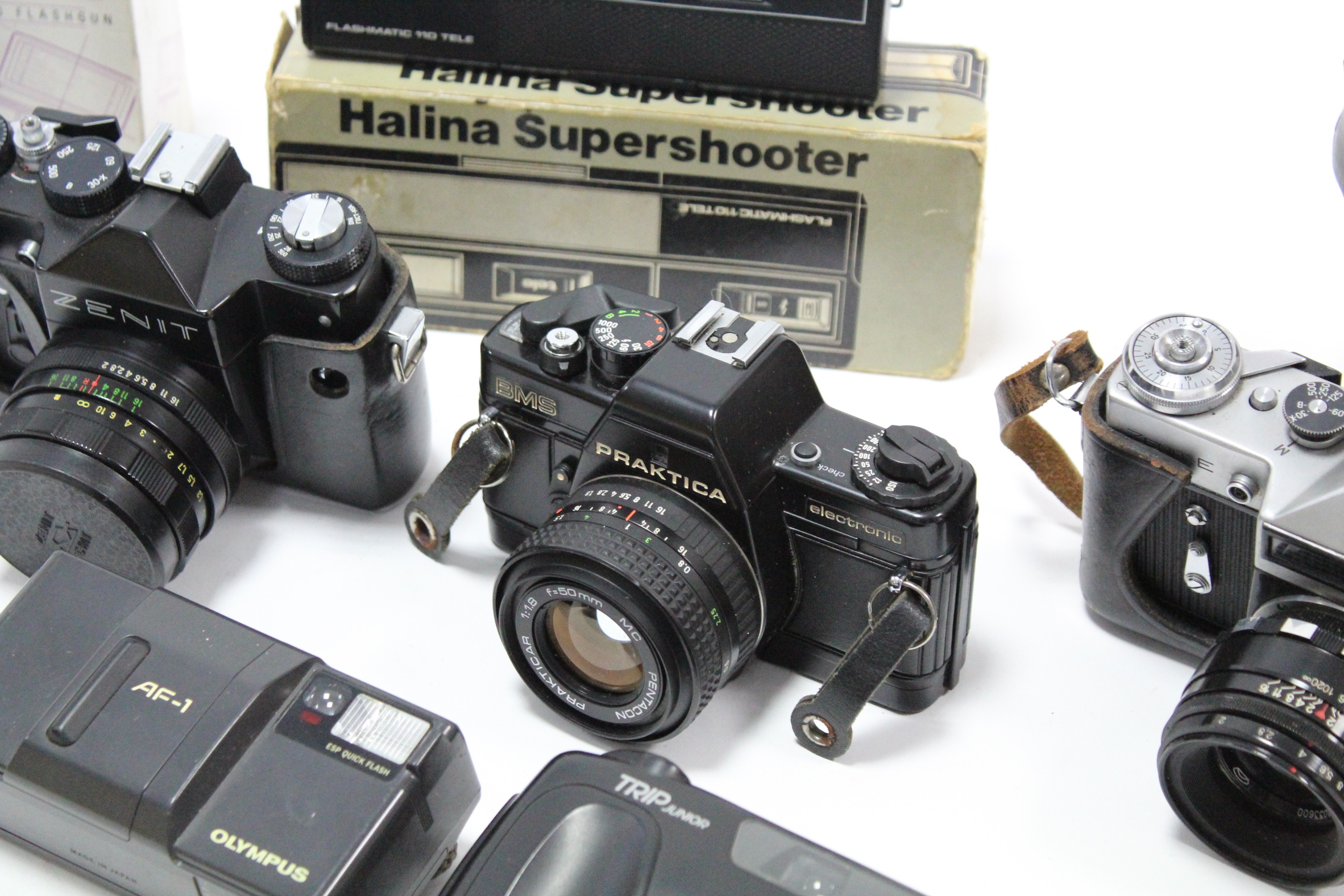 A Zenit TTL camera; a Zenit-E camera; a Praktica BMS camera; two other cameras; & various camera - Image 2 of 5