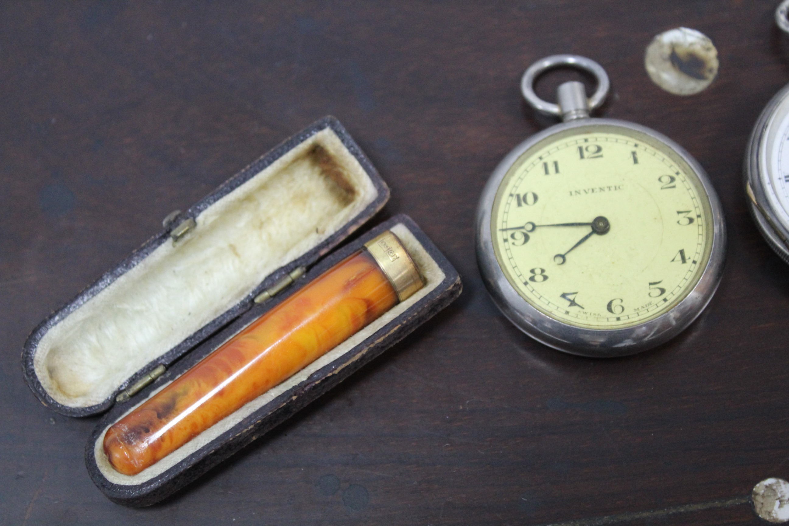 An amber cheroot holder with 18ct. gold mount, cased; together with two gent’s pocket watches; & a - Image 3 of 5