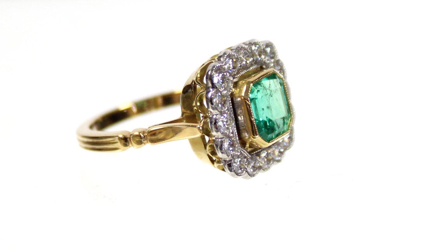 AN EMERALD & DIAMOND RING, the square-cut Columbian emerald weighing approximately 1.45 carats, - Image 3 of 4