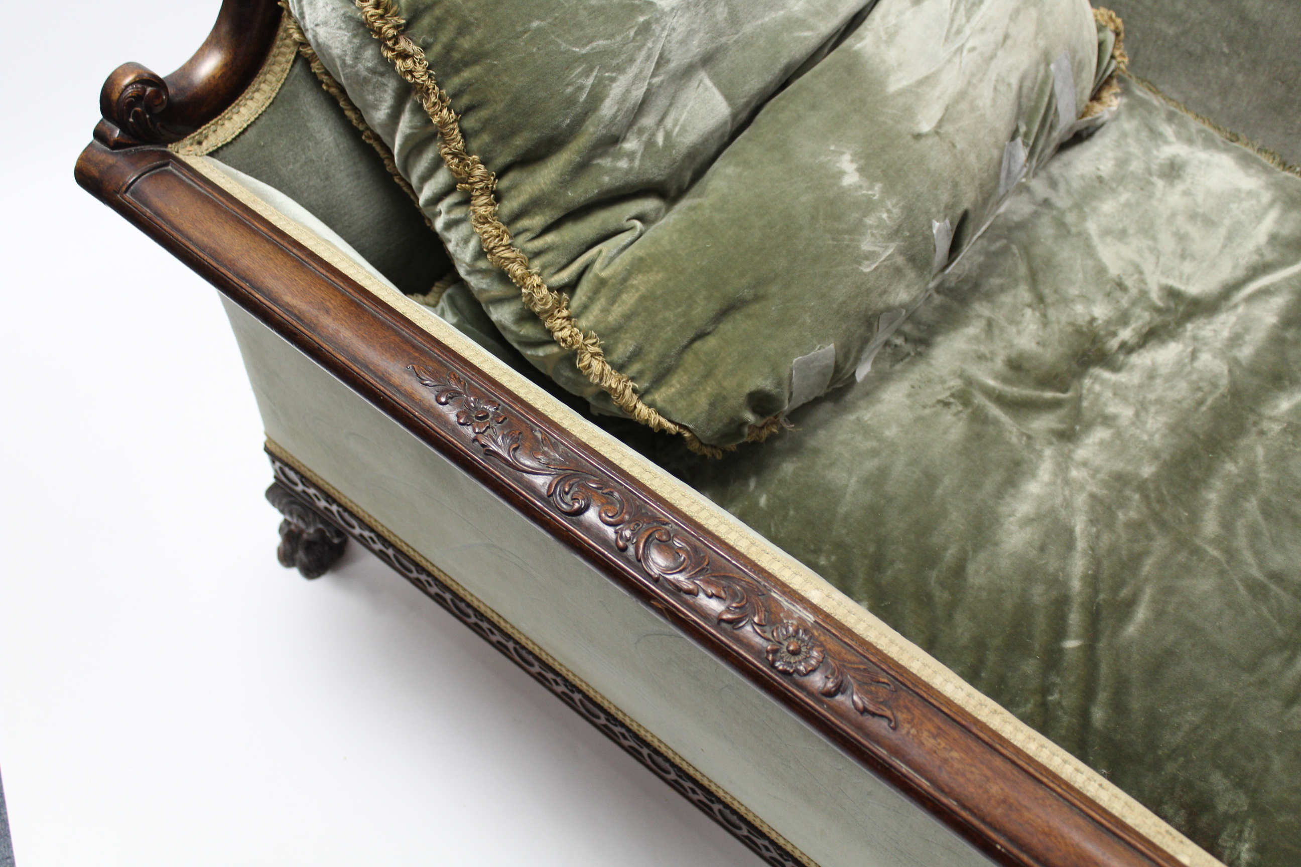 A late 19th/early 20th century carved mahogany frame three-piece suite with foliate arms, blind-fret - Image 9 of 12