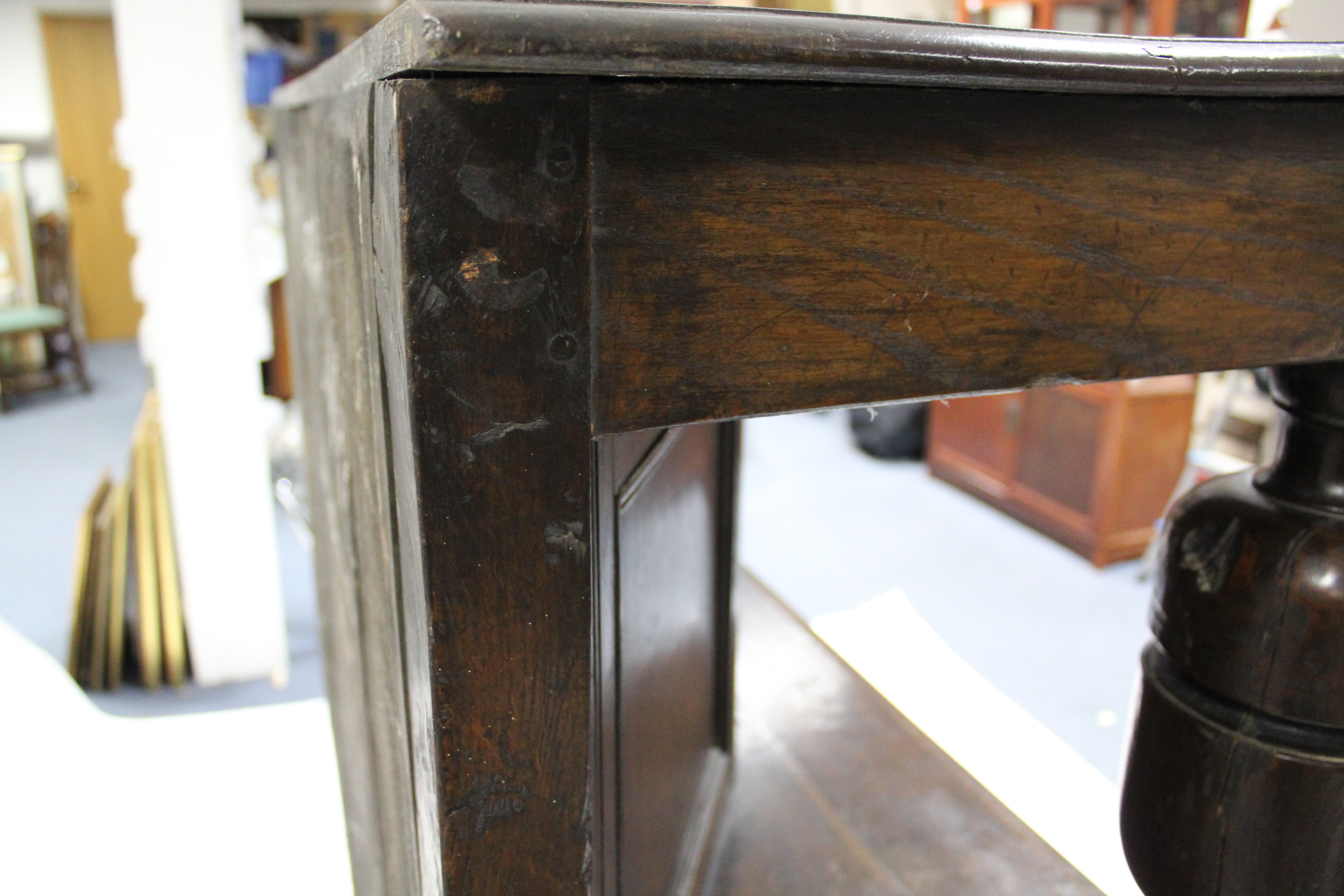 A 17th century-style joined oak court cupboard, the upper part with craved frieze & central panel - Image 7 of 8