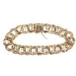 A 14K bracelet of circular double links; 6½” long. (31.9gm).