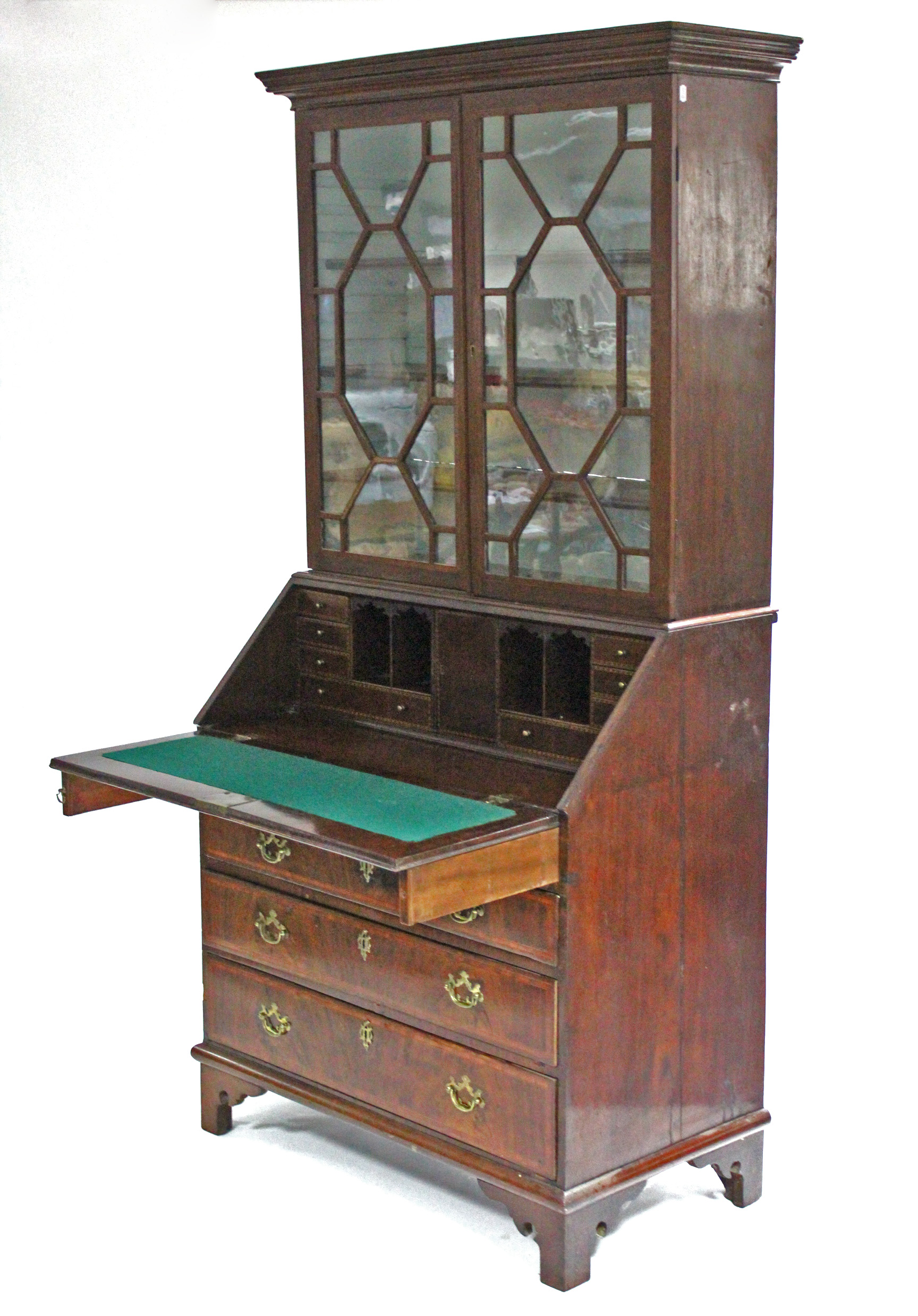 A late 18th century figured mahogany & crossbanded bureau-bookcase, with moulded cornice above three - Image 2 of 6