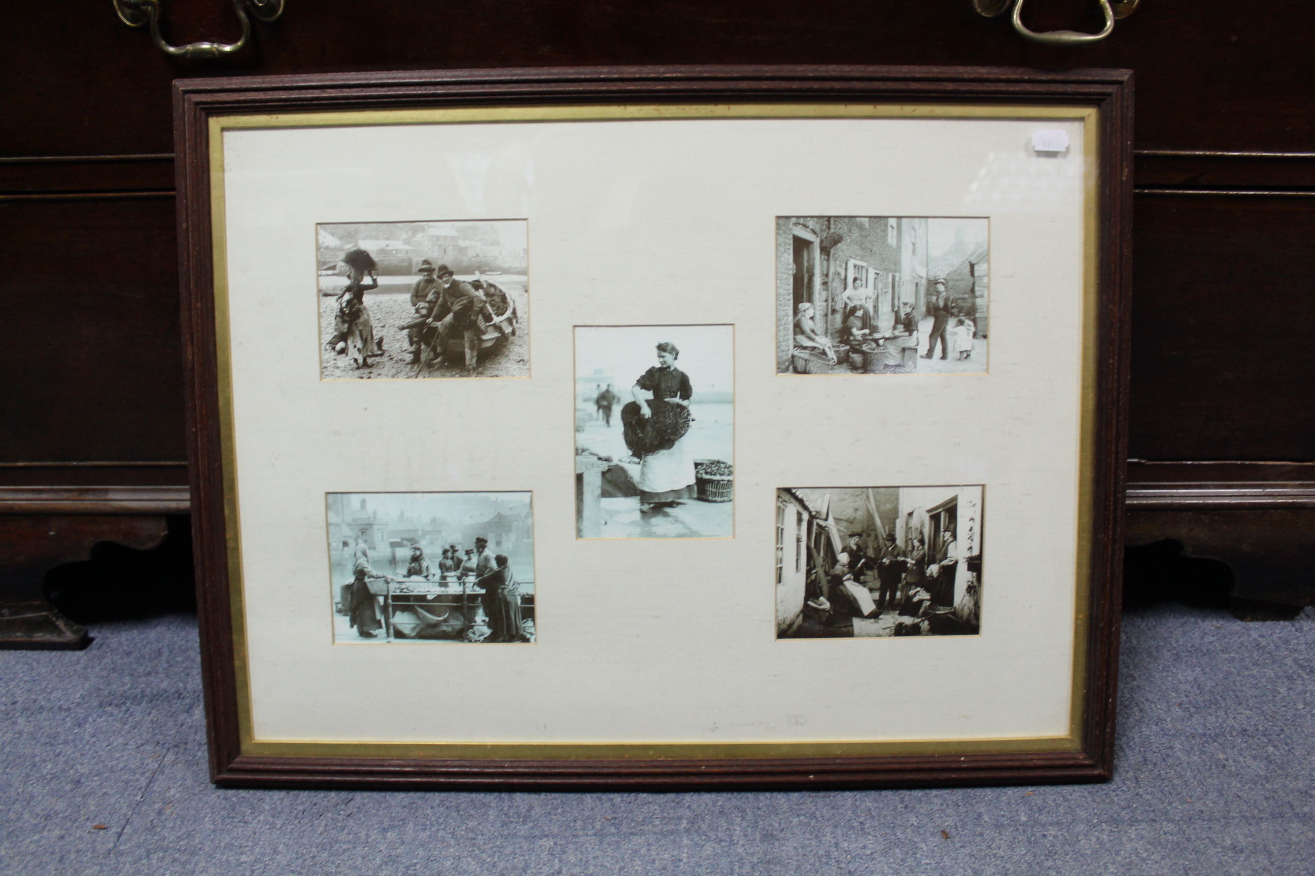Eight various decorative prints & picture frames. - Image 4 of 5