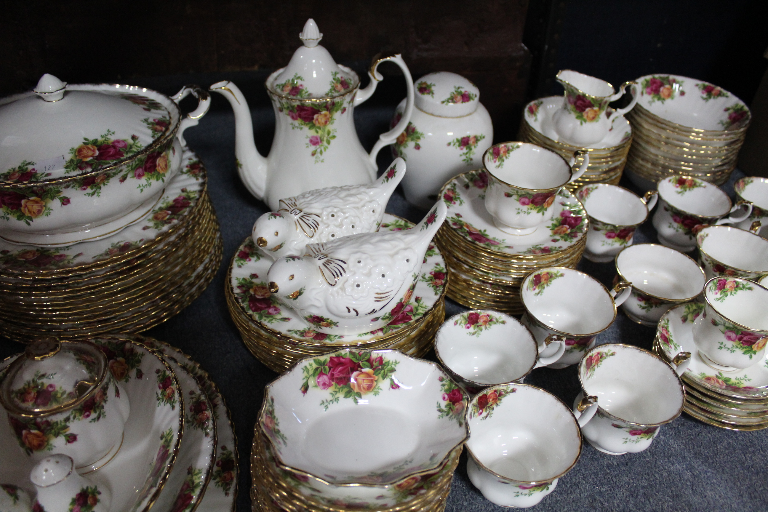 Approximately one hundred items of Royal Albert bone china “Old Country Roses” pattern dinner, - Image 3 of 5