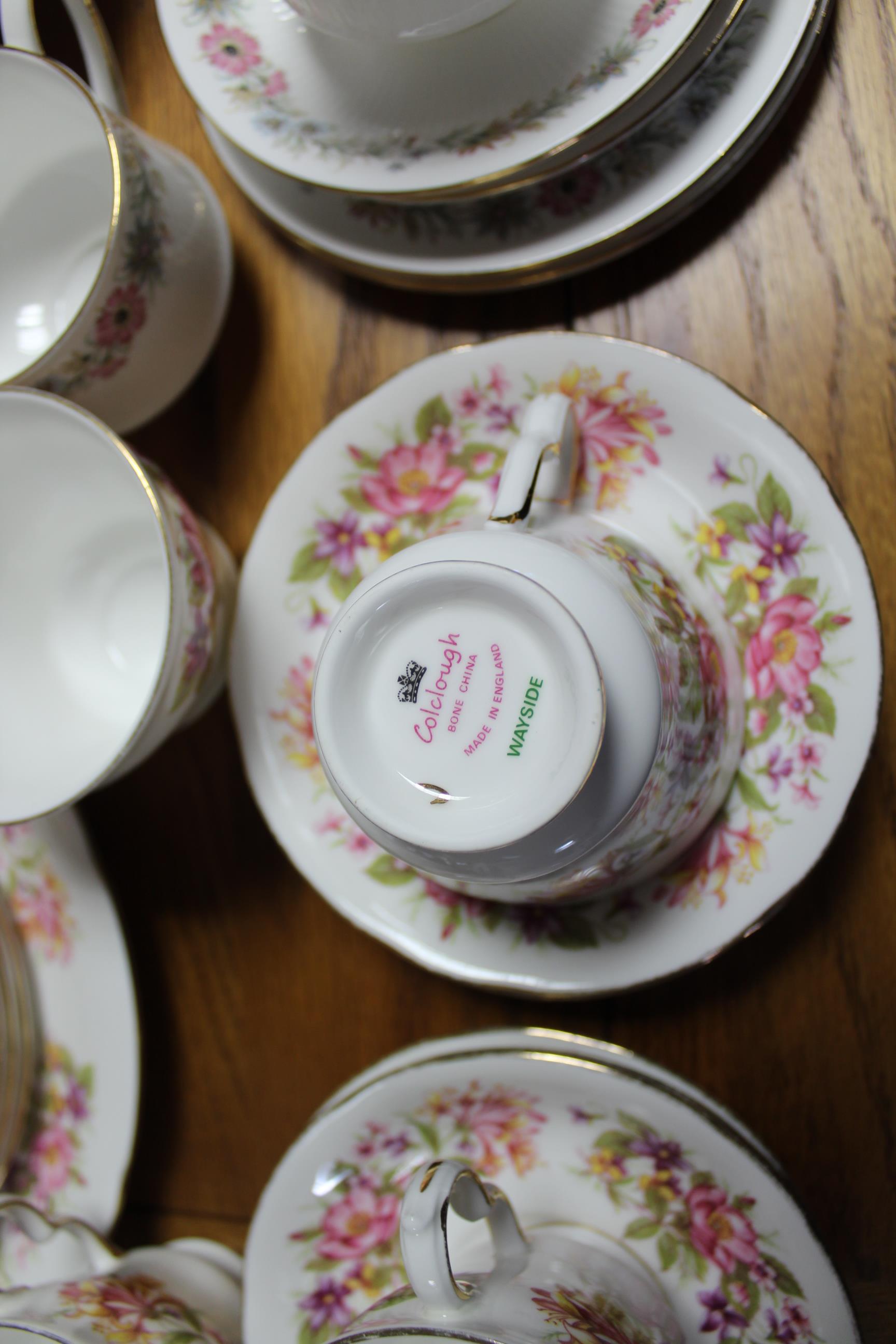 A Colclough bone china “Wayside” pattern nineteen piece part tea service; a Paragon bone china “ - Image 4 of 4