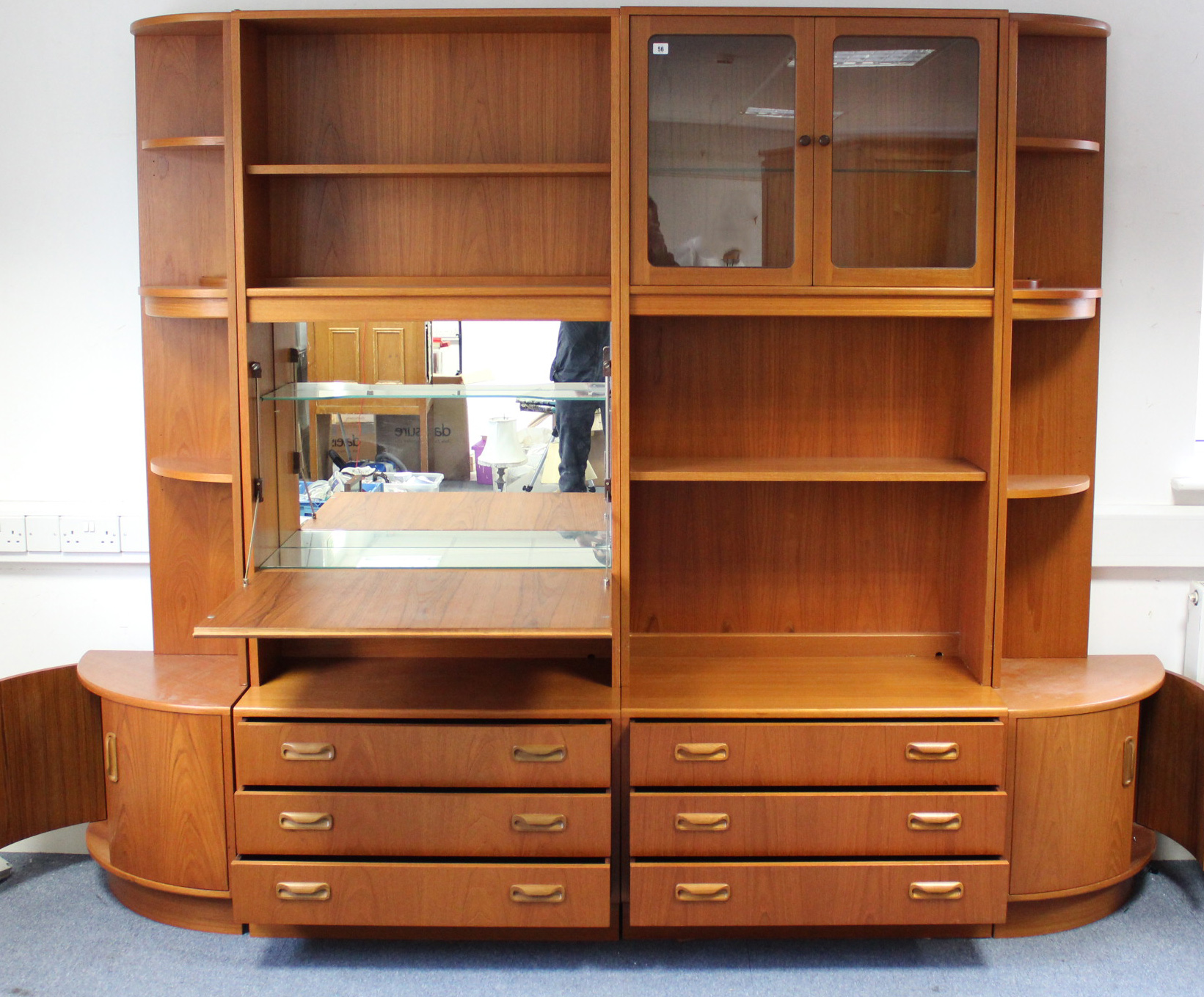 A G-PLAN TEAK TALL INTER-CHANGEABLE WALL UNIT fitted with an arrangement of drawers, cupboards & - Image 2 of 2