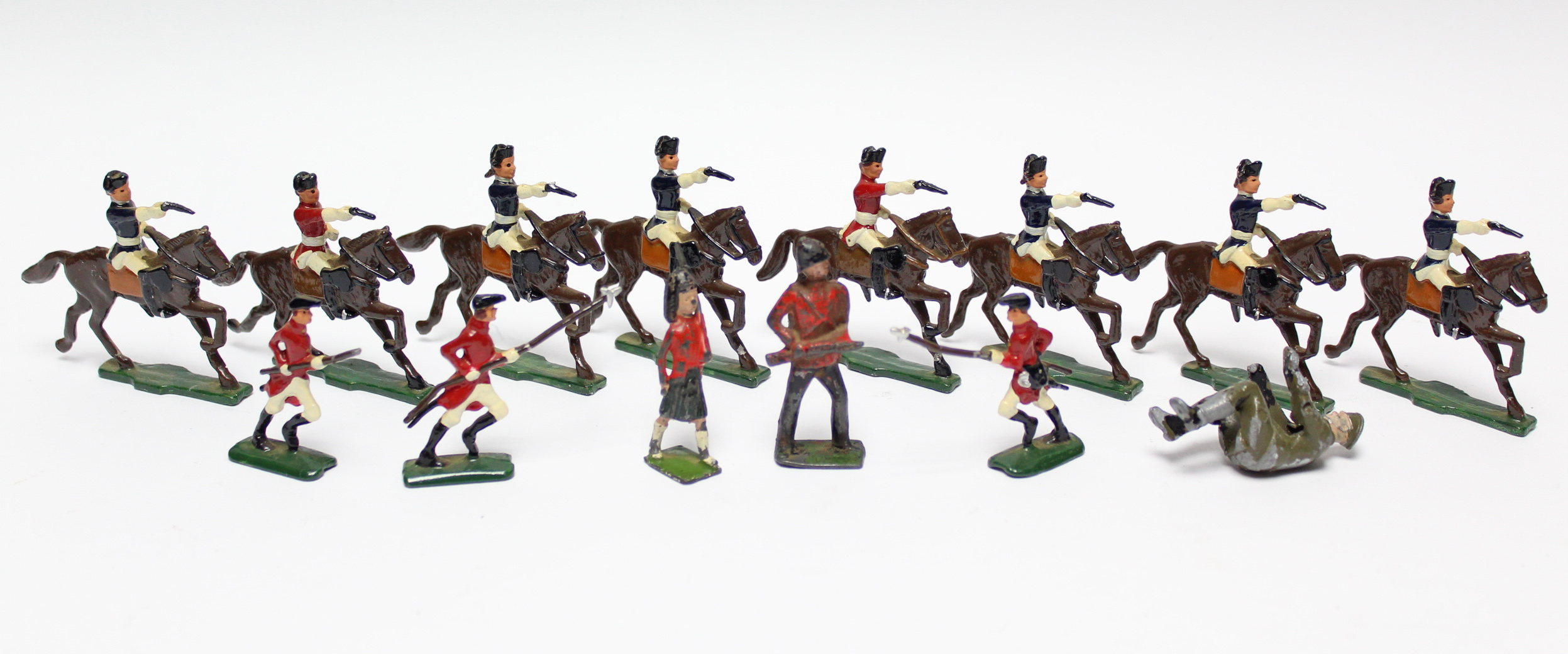 Fourteen various painted lead soldier figures, all unboxed.