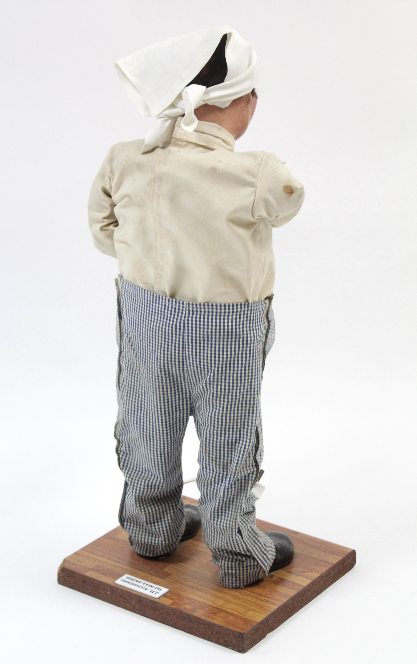 A J. H. ANIMATIONS AUTOMATON BAKER FIGURE, w.o. 32” high. - Image 3 of 4