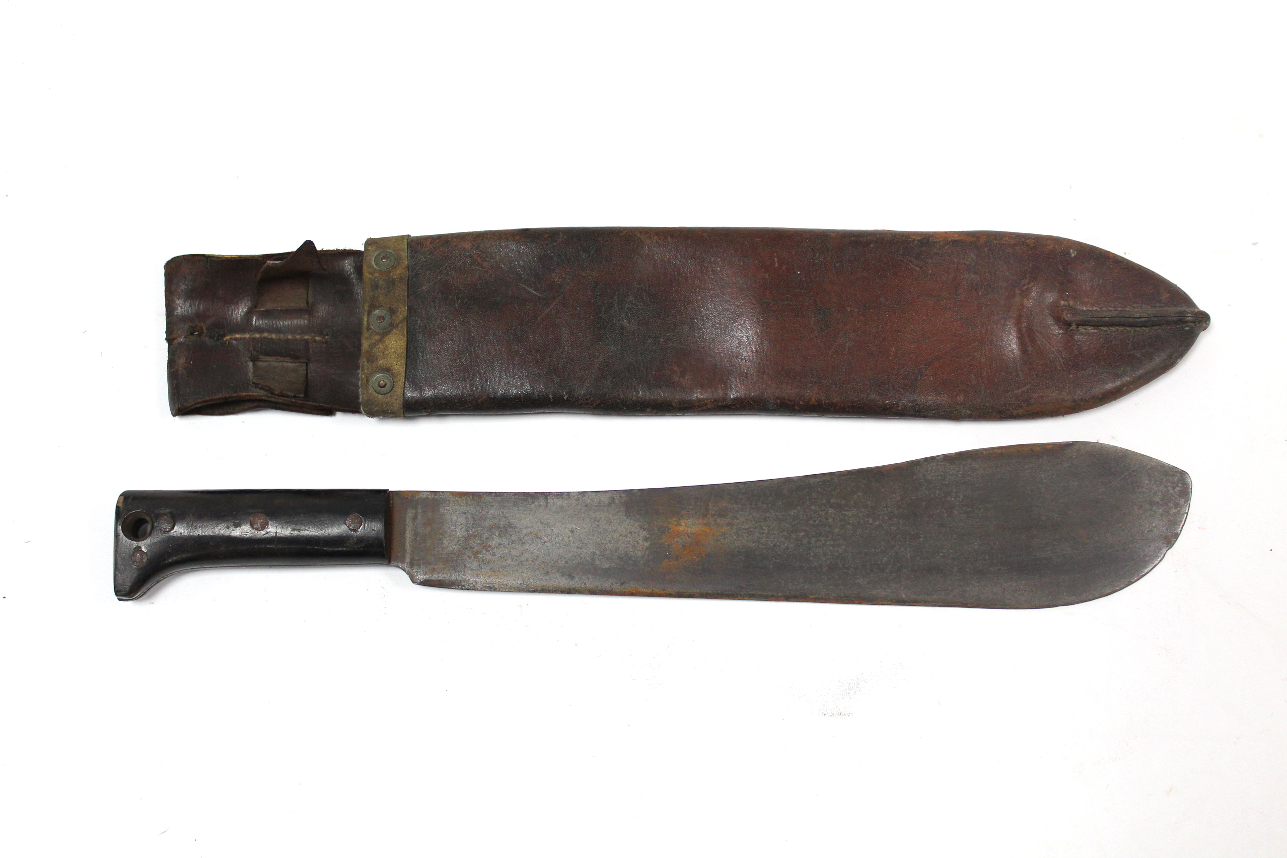 A Dolln’s & Co. (American) machete (No. 1250, 1943) with 14½” long blade & with leather sheath.