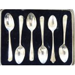 A set of six Art Deco silver teaspoons cased Sheffield 1934 11