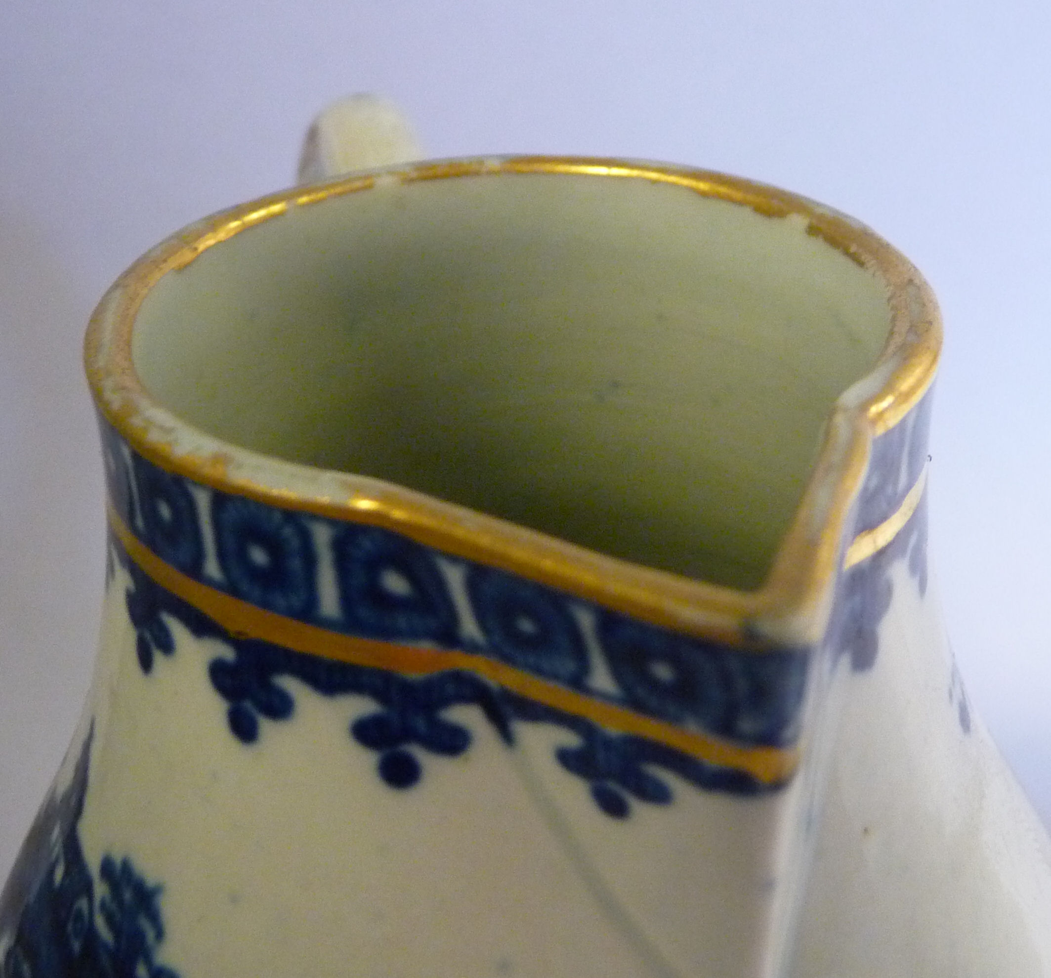 A late 18thC Dr Wall period Worcester porcelain ovoid shaped, sparrow beak jug and lid, - Image 6 of 7