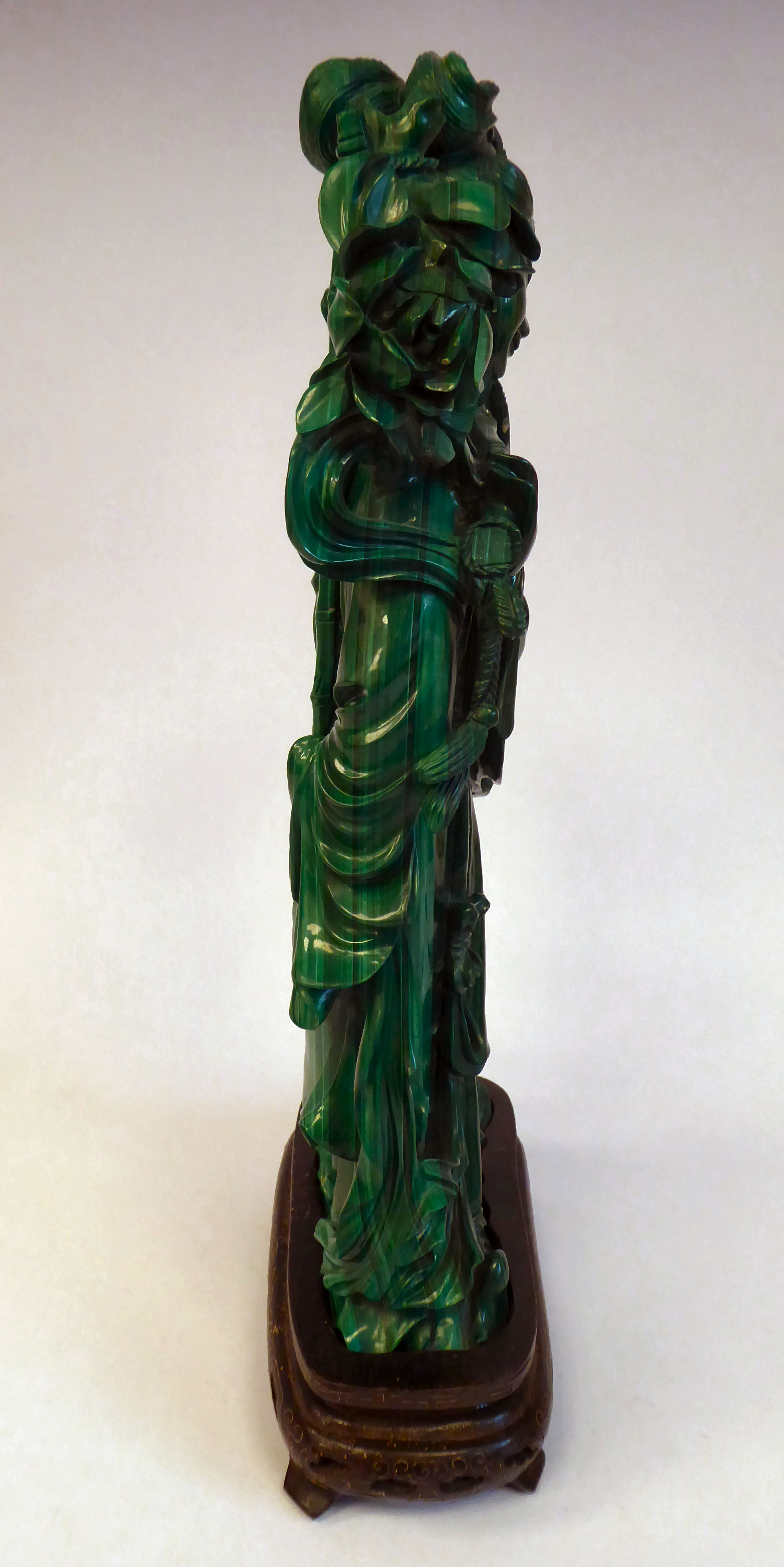 A 20thC Chinese carved malachite figure, a woman with flowers on a branch and in a basket, - Image 4 of 7