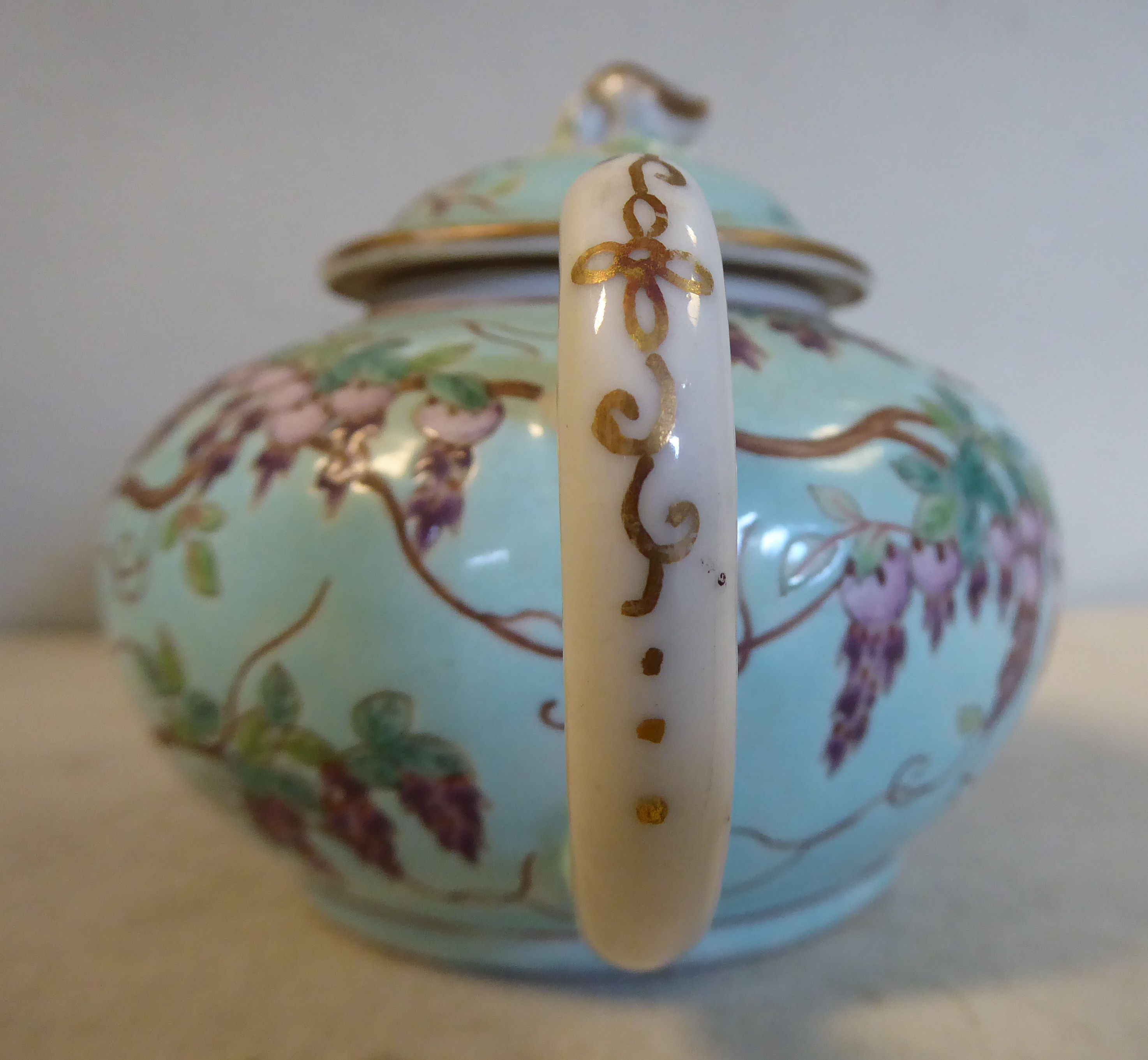 A late 19thC Chinese porcelain small teapot of squat, bulbous form with an S-shaped spout, - Image 2 of 6