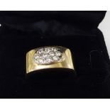 A 9ct gold signet ring,