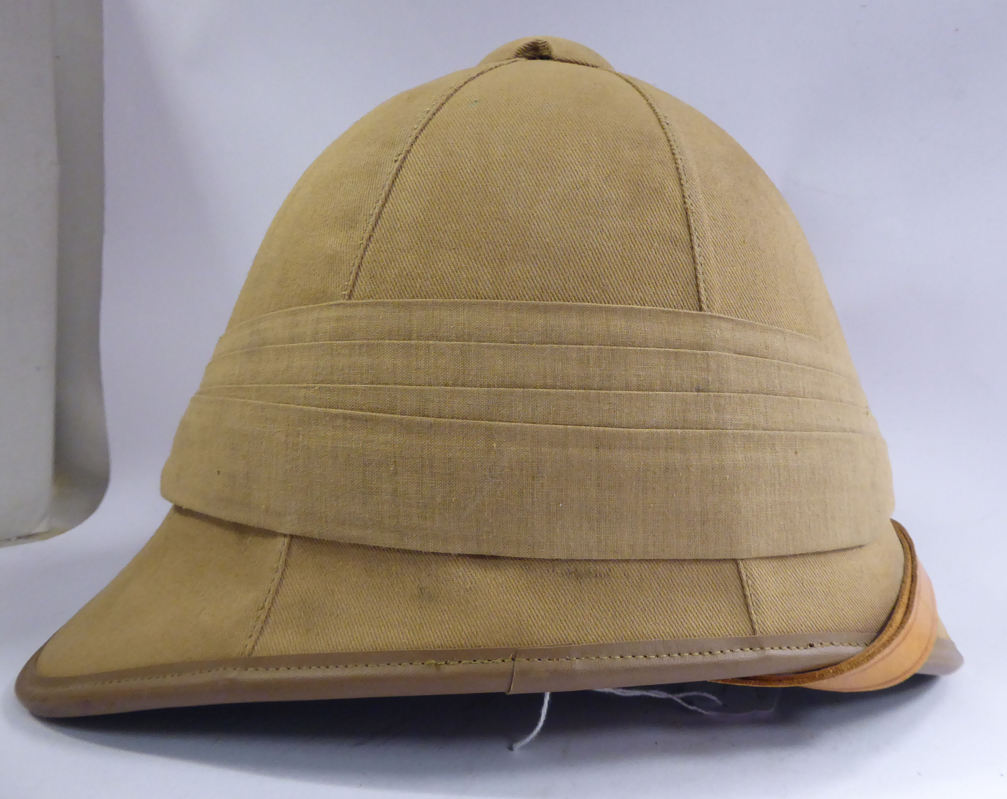 A 20thC British military style pith helmet - Image 4 of 6