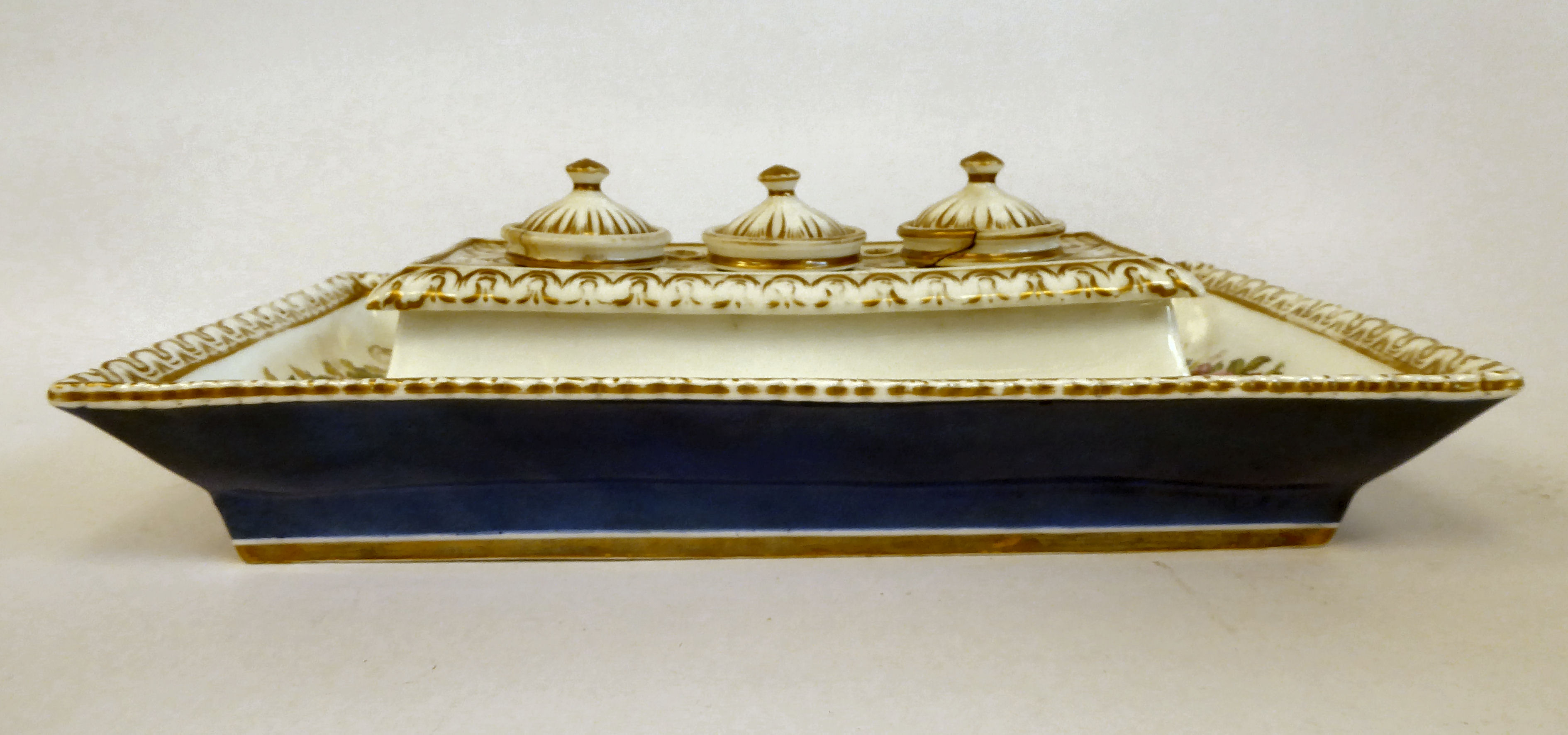 A G Granger Royal China Works Worcester inkstand of tray design, decorated with flora, - Image 2 of 11