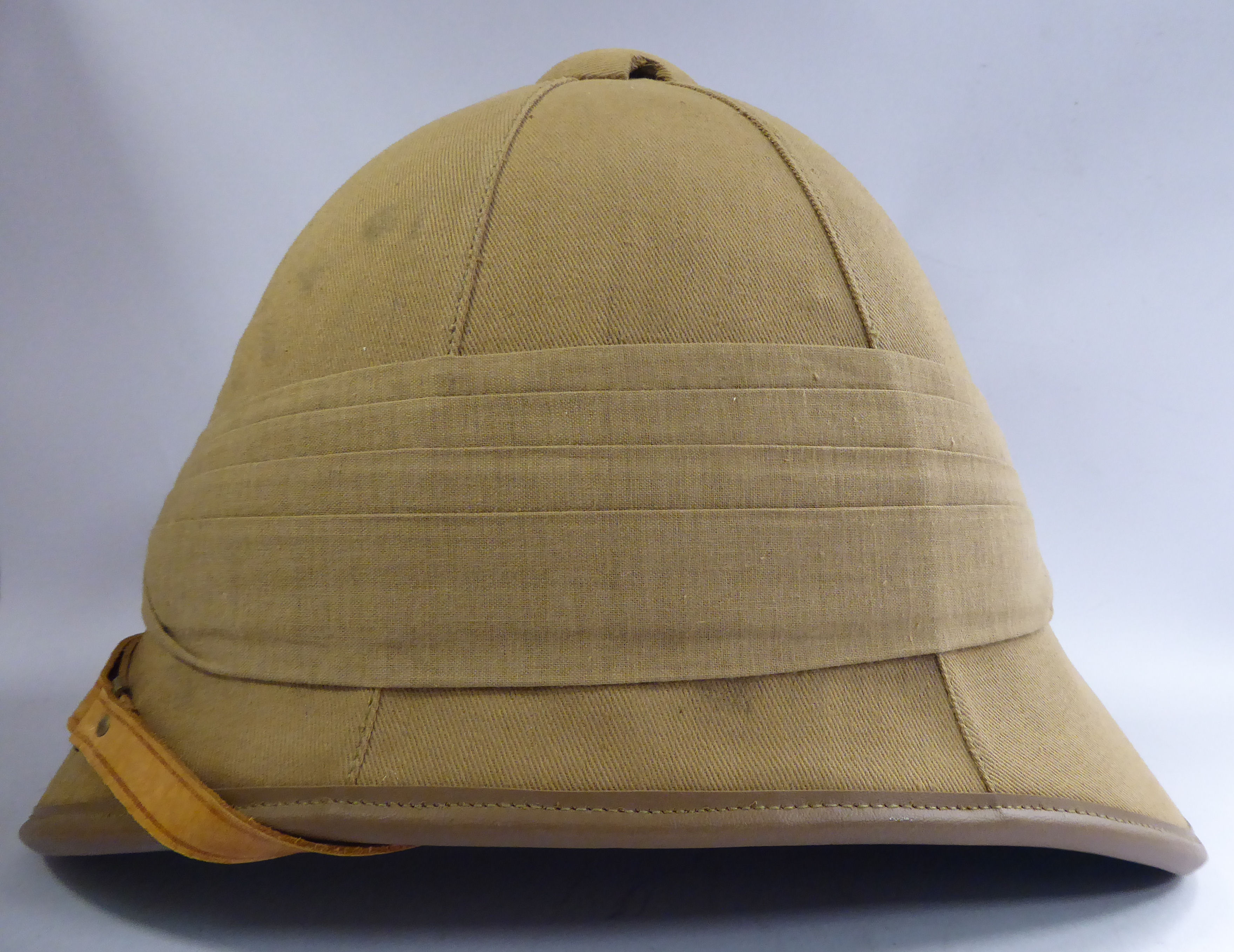 A 20thC British military style pith helmet - Image 2 of 6