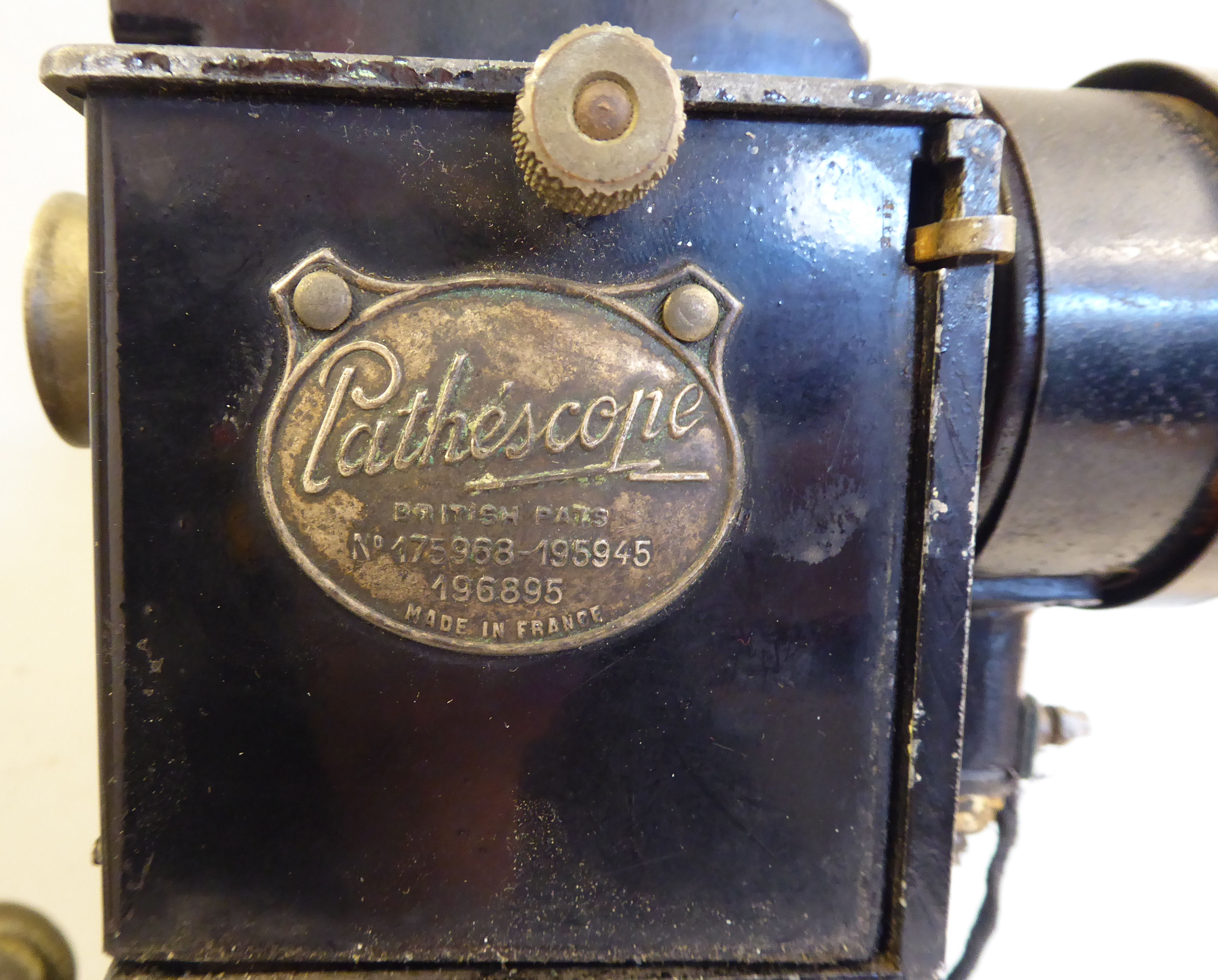 A Pathescope 8mm projector, British Pats. - Image 3 of 9