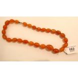 An agate oval bead necklace,