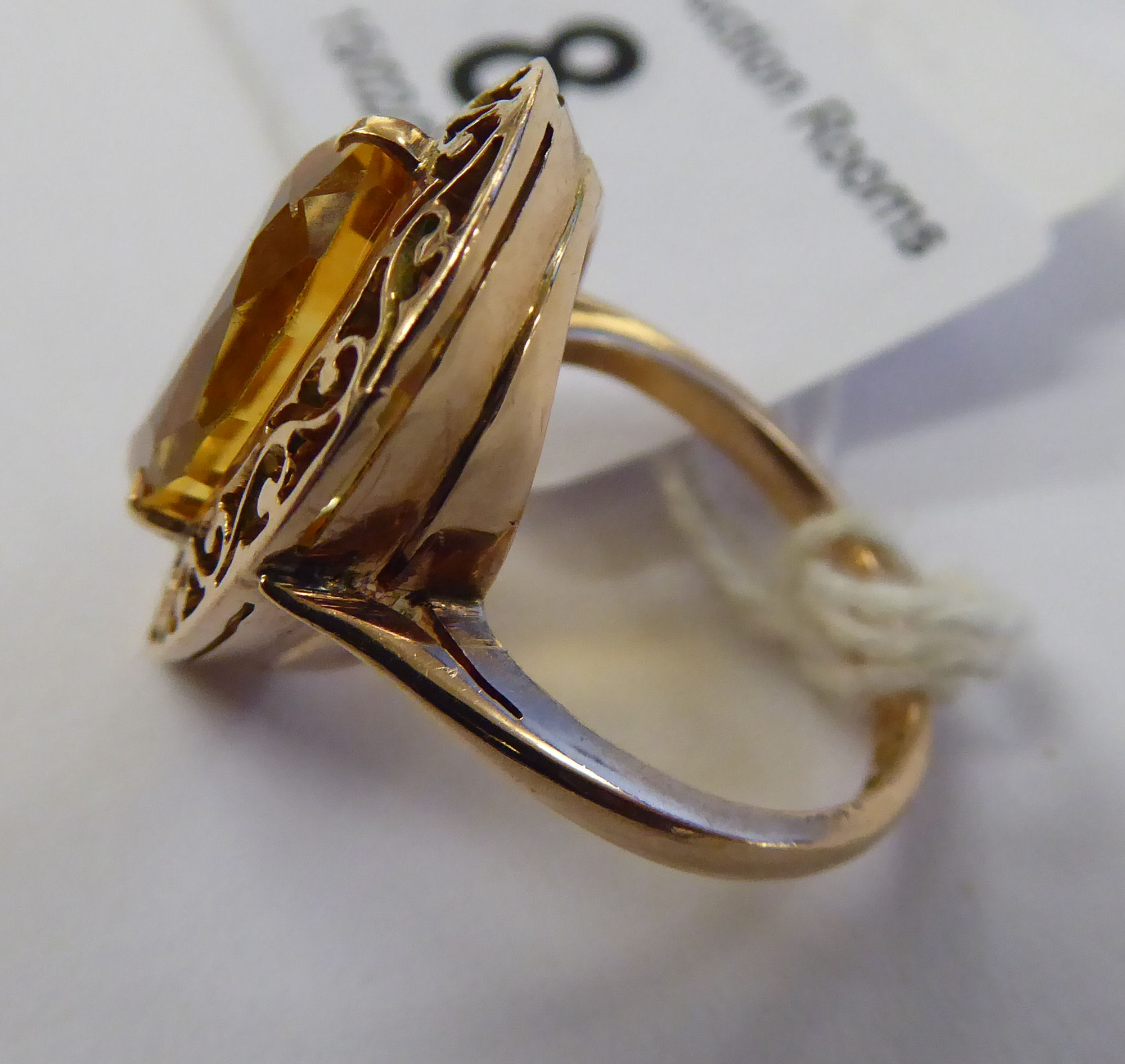 A 14ct gold citrine set dress ring 11 - Image 2 of 2