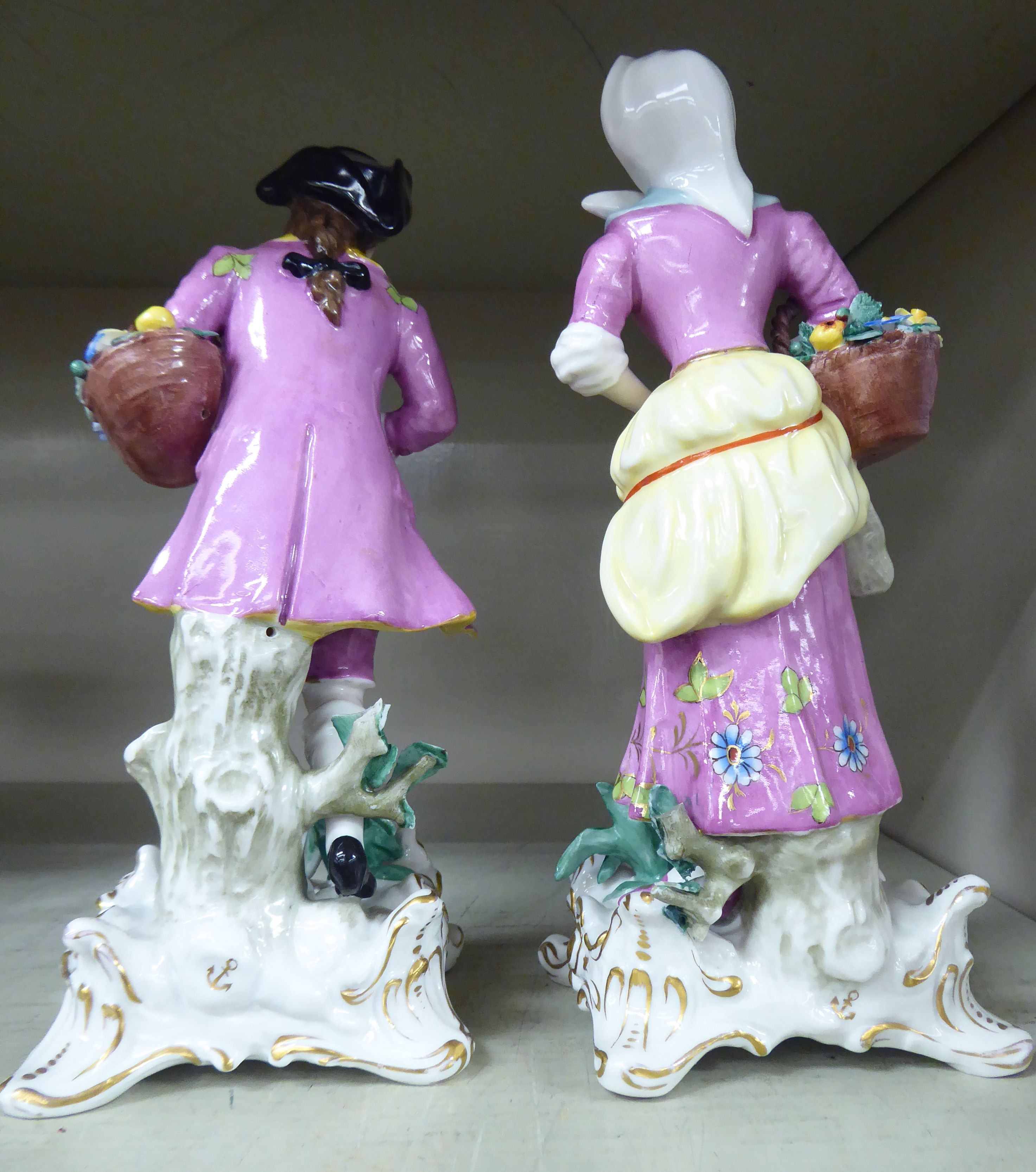 A pair of early 20thC Continental porcelain figures, a young man and woman, - Image 2 of 5