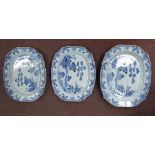 A pair and one larger late 18thC Chinese porcelain oval, wavy edged dishes,