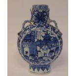 A late 19thC Chinese Export porcelain moonflask, having moulded lizard handles and a wide,