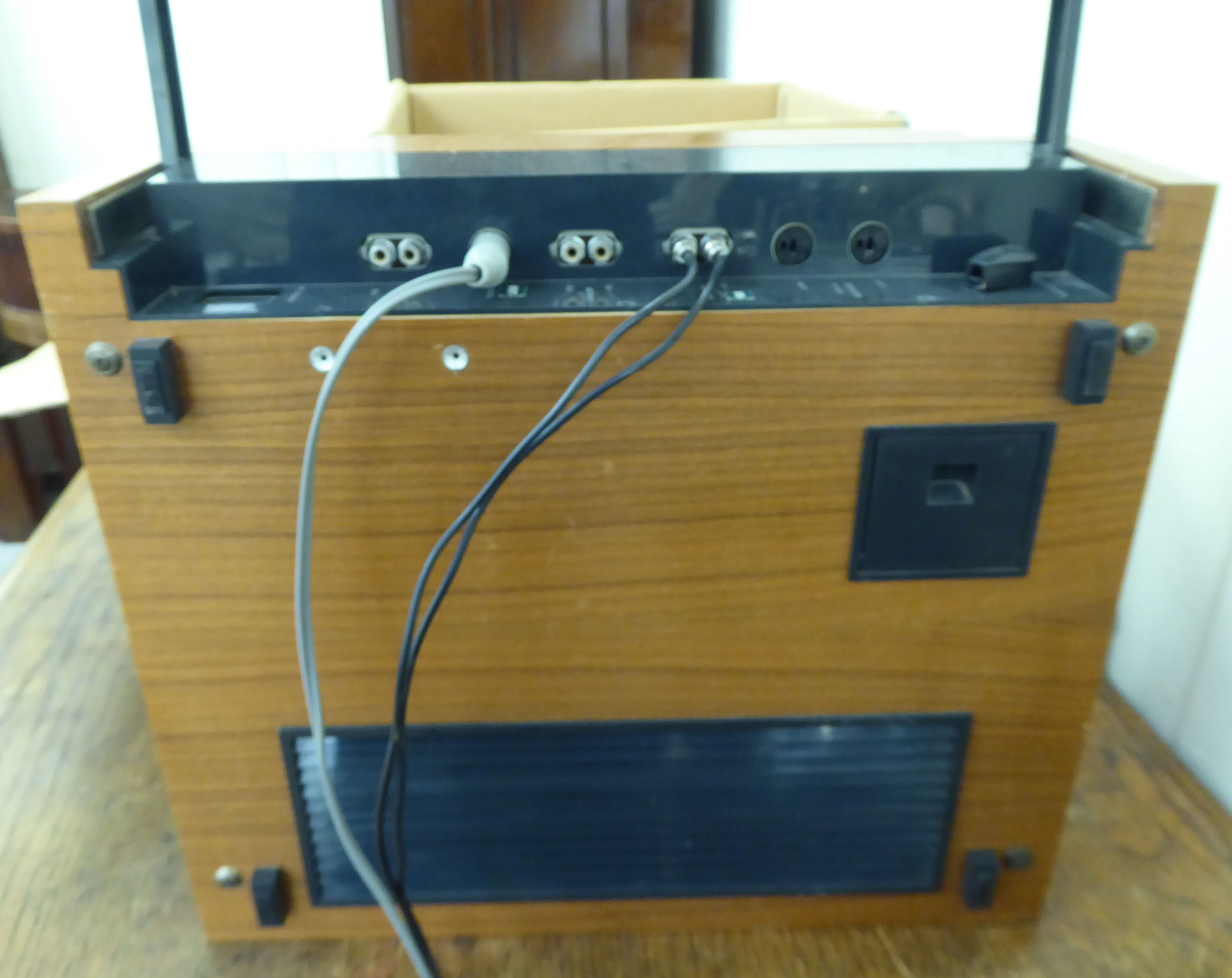 Quad and other sound system equipment: to include a reel-to-reel recorder SL - Image 3 of 5