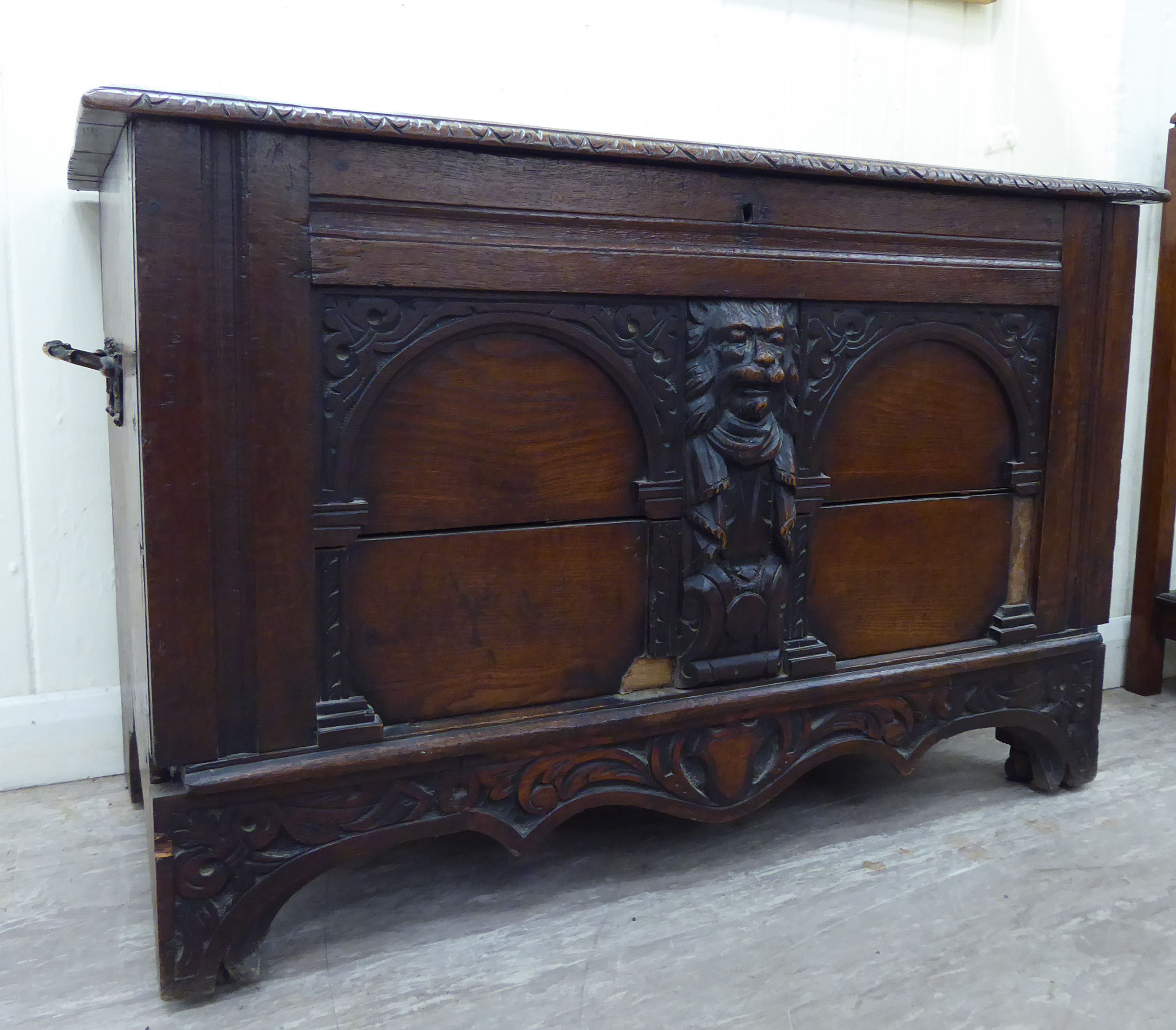 A late 18th/early 19thC Continental boarded oak chest with straight sides,