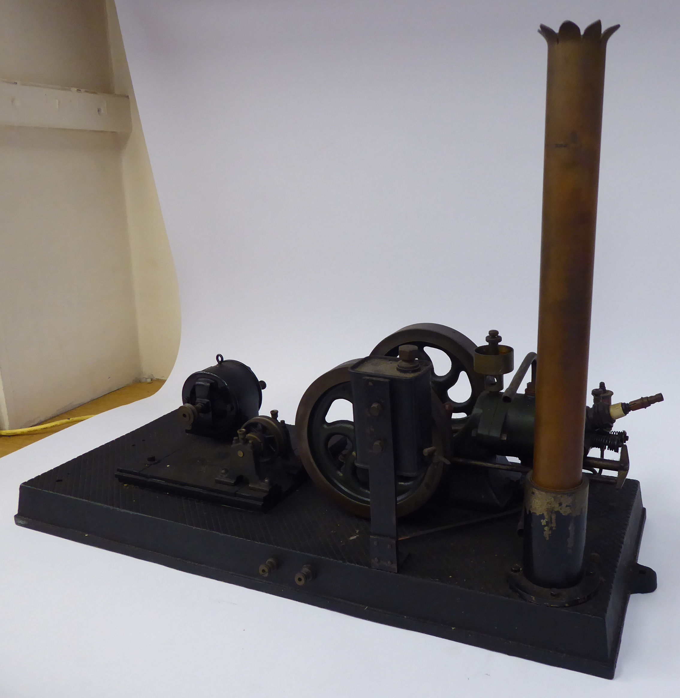 An early 20thC K Charsley of Slough black and green painted iron and steel model stationary, - Image 7 of 7