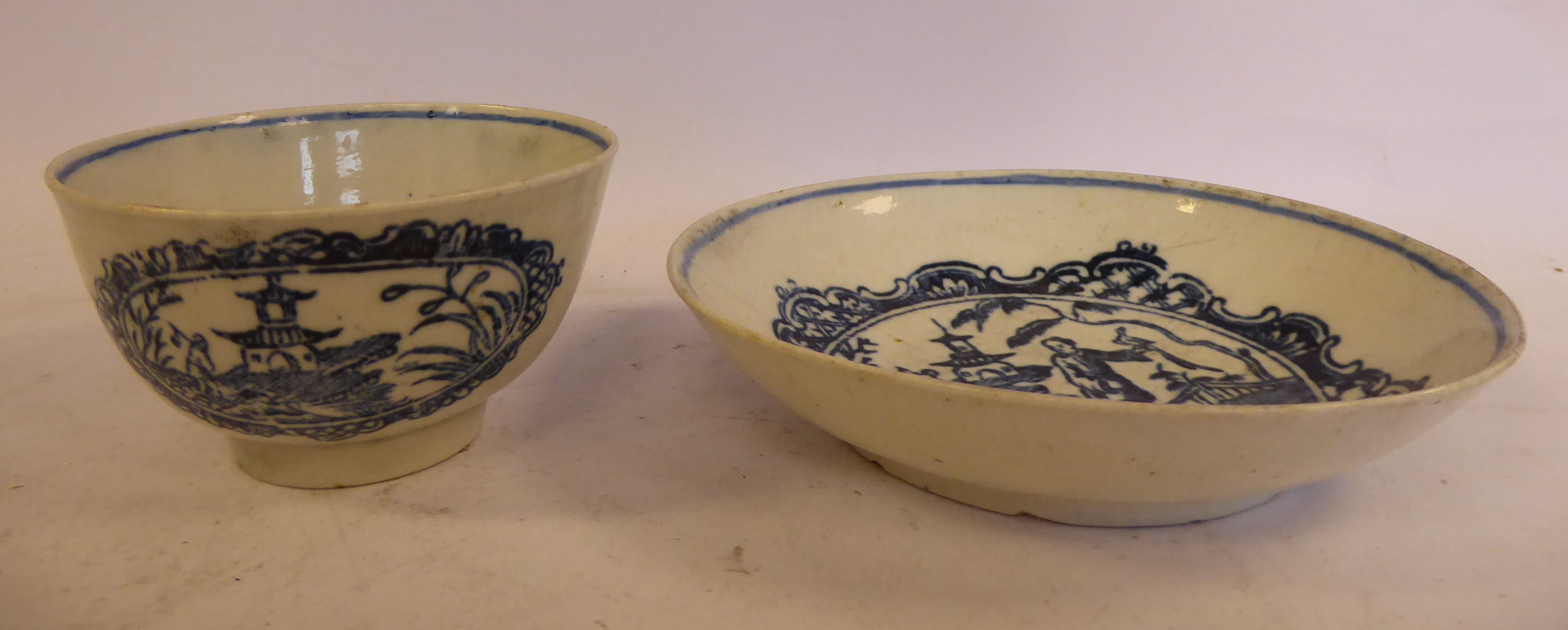 A late 18thC Liverpool (Peningtons) porcelain tea bowl and saucer, - Image 4 of 6