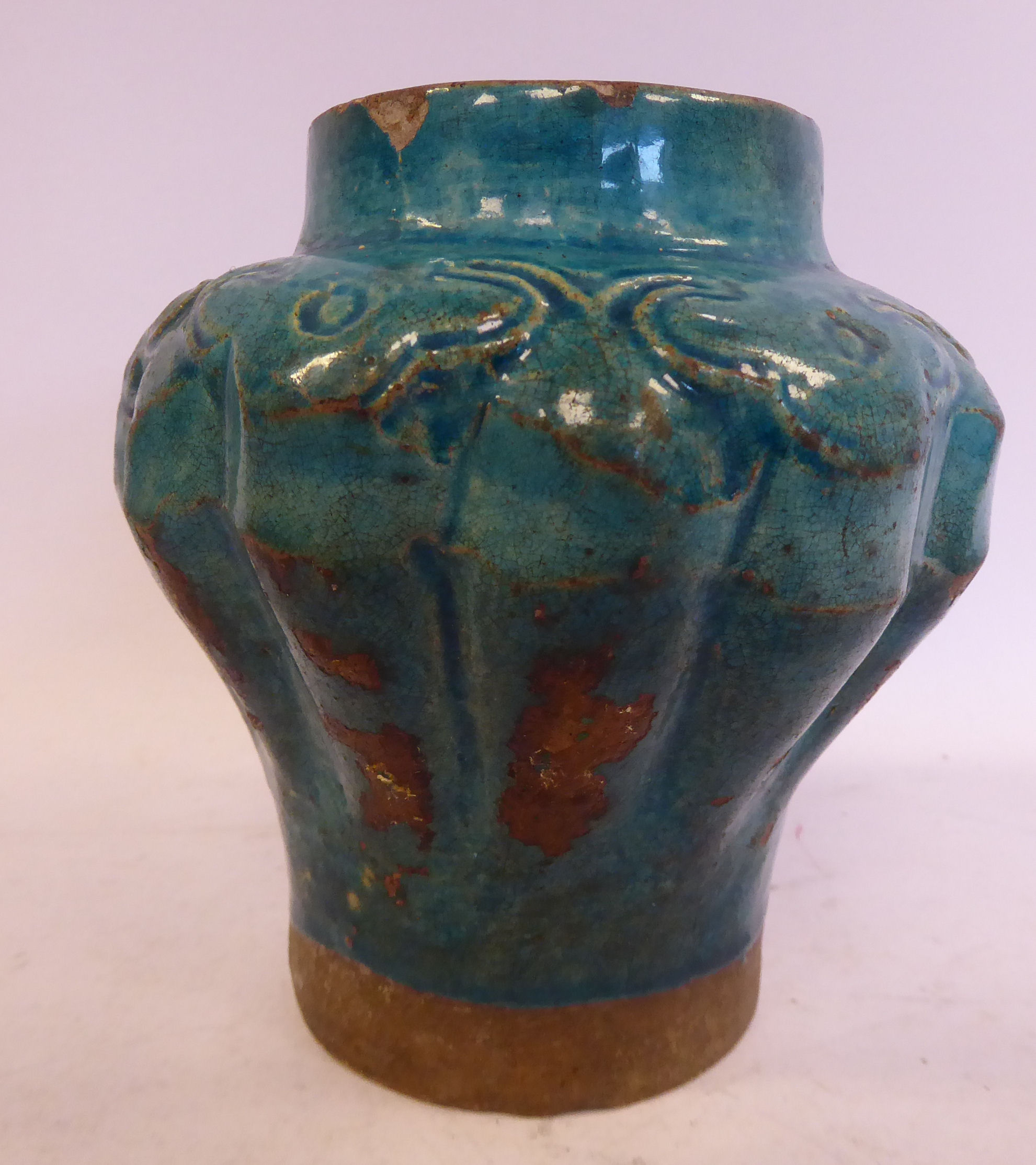 A late 17th/early 18thC Chinese turquoise glazed moulded, - Image 2 of 7