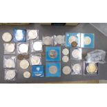 Uncollated British coins: to include Elizabeth II crowns CS