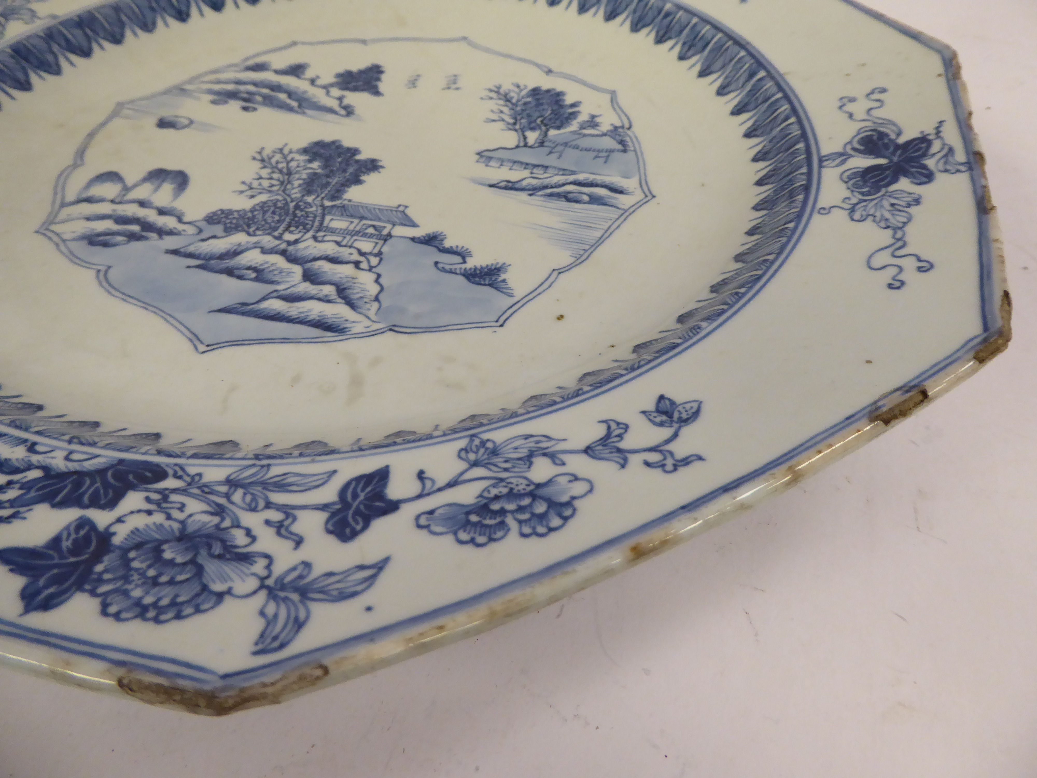 A late 18thC Chinese porcelain dish of octagonal form, - Image 5 of 7