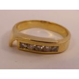 An 18ct gold ring,