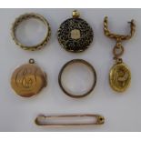 9ct gold and other yellow metal items of personal ornament, viz.