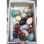 Coloured hardstone eggs and simulated fruit OS4