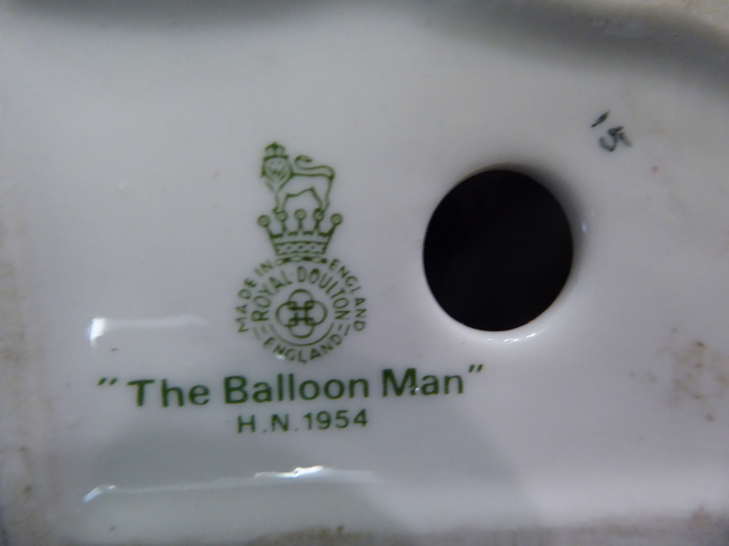 Two Royal Doulton figures 'The Balloon Man' HN1954 7''h; - Image 2 of 4