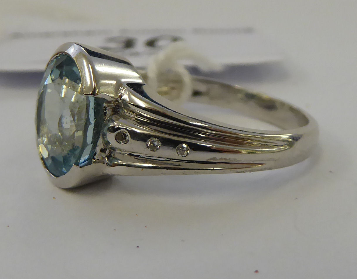 An 18ct white gold ring, set with an aquamarine, - Image 2 of 2